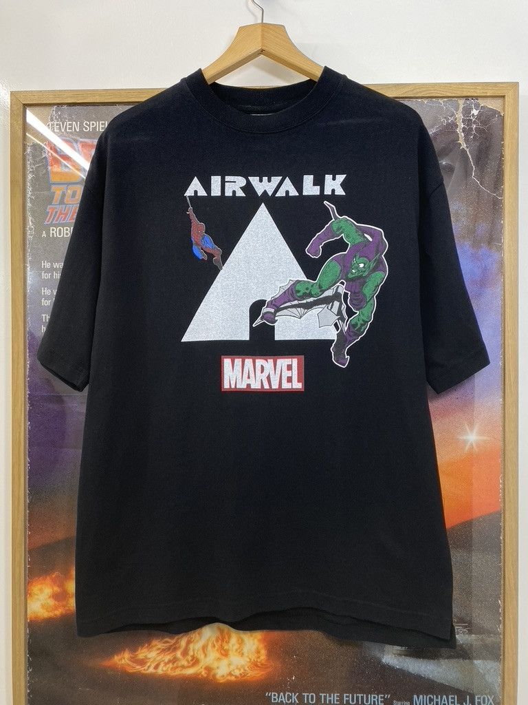Airwalk 00s Vintage Airwalk x Marvel Spiderman vs Green Goblin Tee Size US M / EU 48-50 / 2 - 5 Thumbnail
