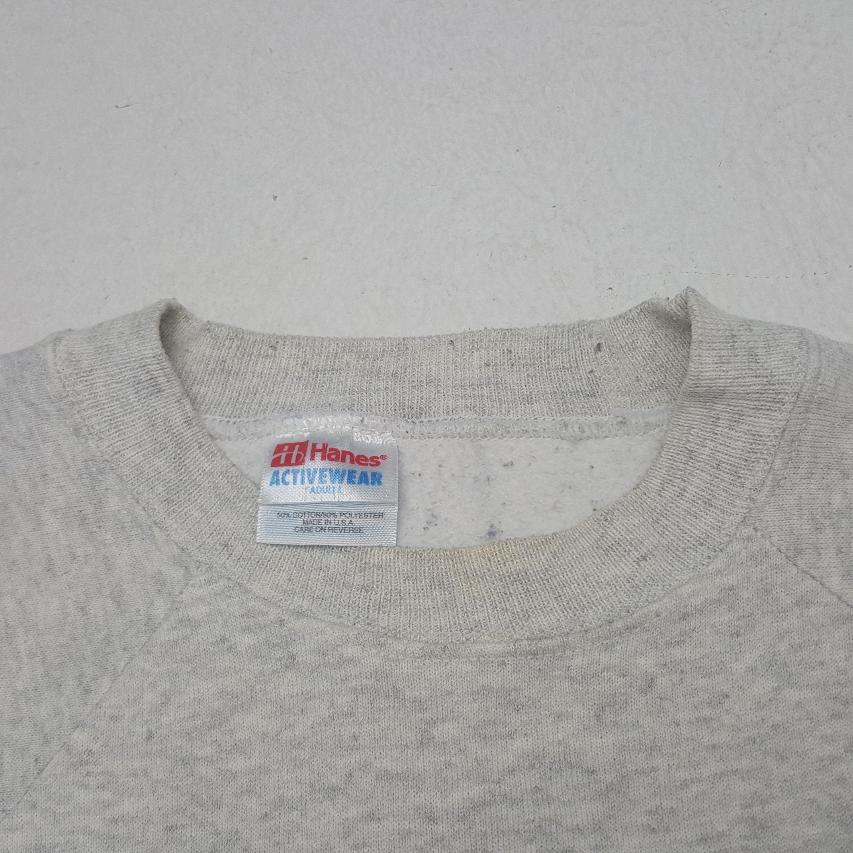 Vintage Vintage Massapequa New York Sweatshirt Size US L / EU 52-54 / 3 - 4 Thumbnail