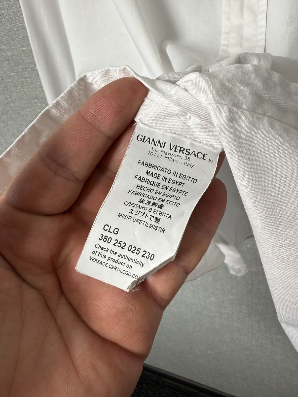 Versace Versace Collection Trend Button Shirt Medusa Cuff Embroidery Size US L / EU 52-54 / 3 - 18 Thumbnail