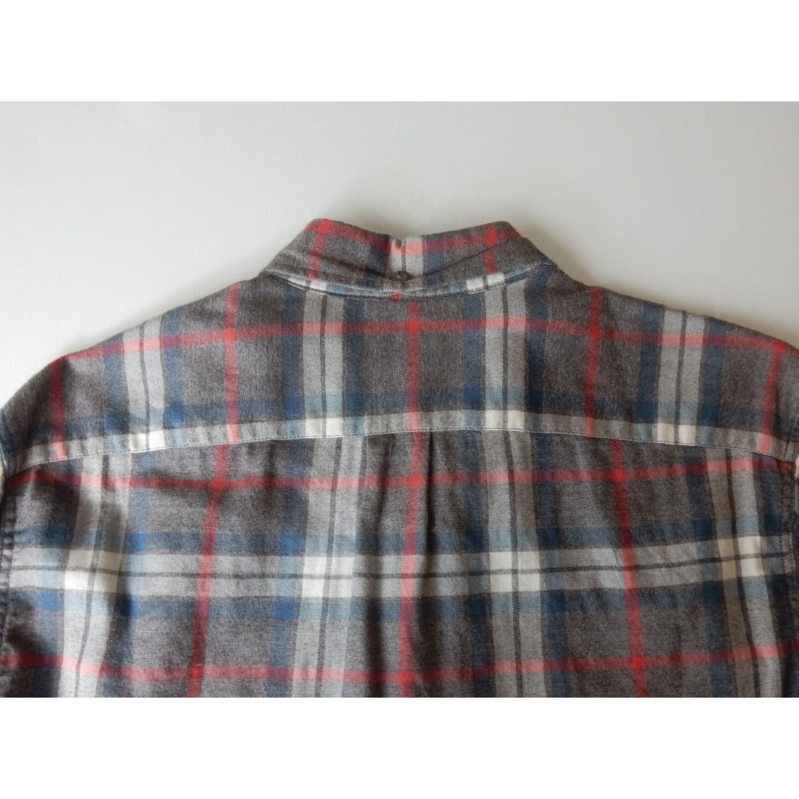J.Crew J.CREW Men's Button-Front Shirt Size M Slim Size US M / EU 48-50 / 2 - 3 Thumbnail