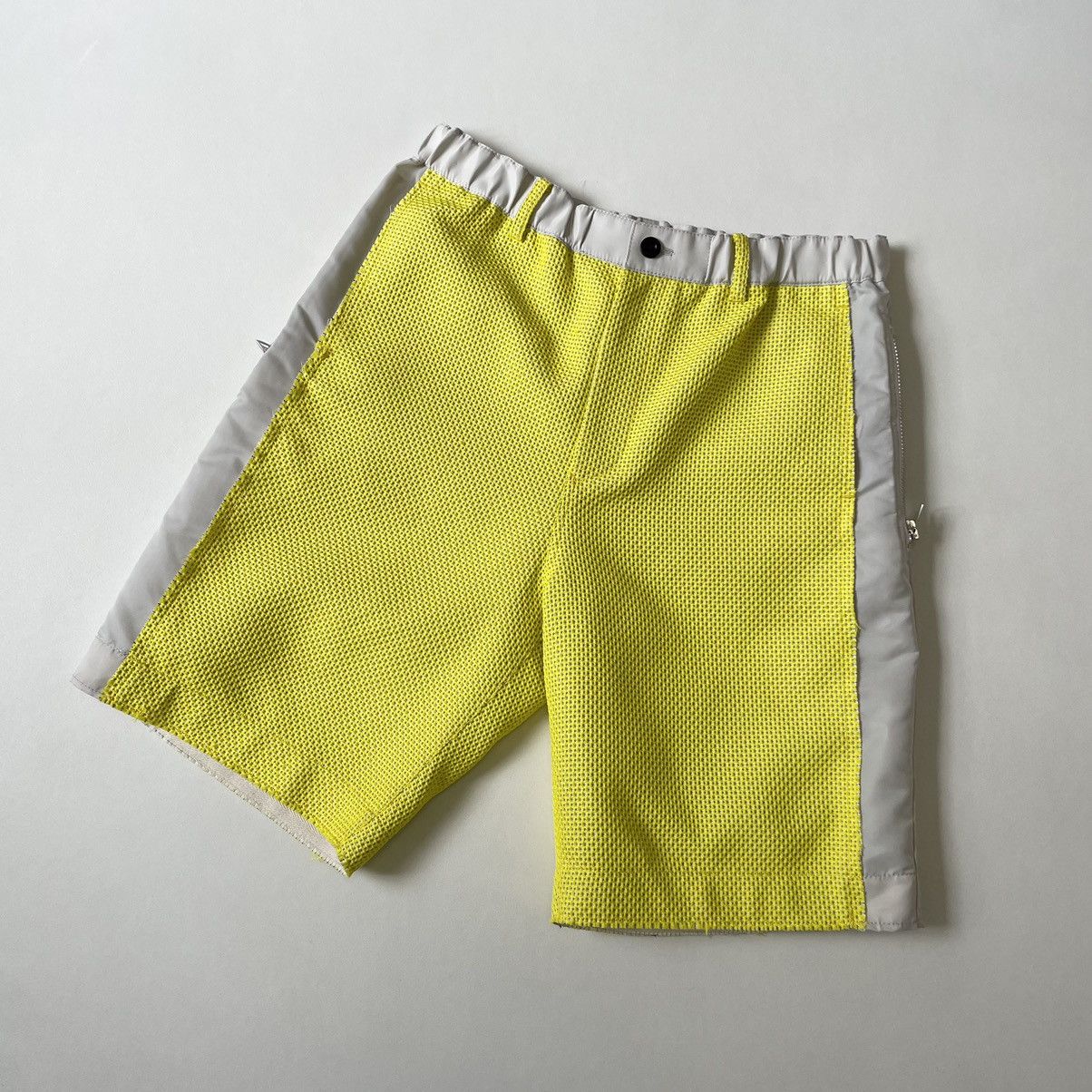 Sacai Reworked Neon Mesh/Nylon Military Shorts Size US 34 / EU 50 - 2 Thumbnail