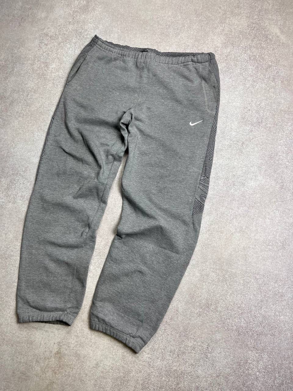 Nike VINTAGE NIKE AIR MAX 97 TN SKEPTA STYLE BAGGY SWEATPANTS Y2K Size US 34 / EU 50 - 4 Thumbnail