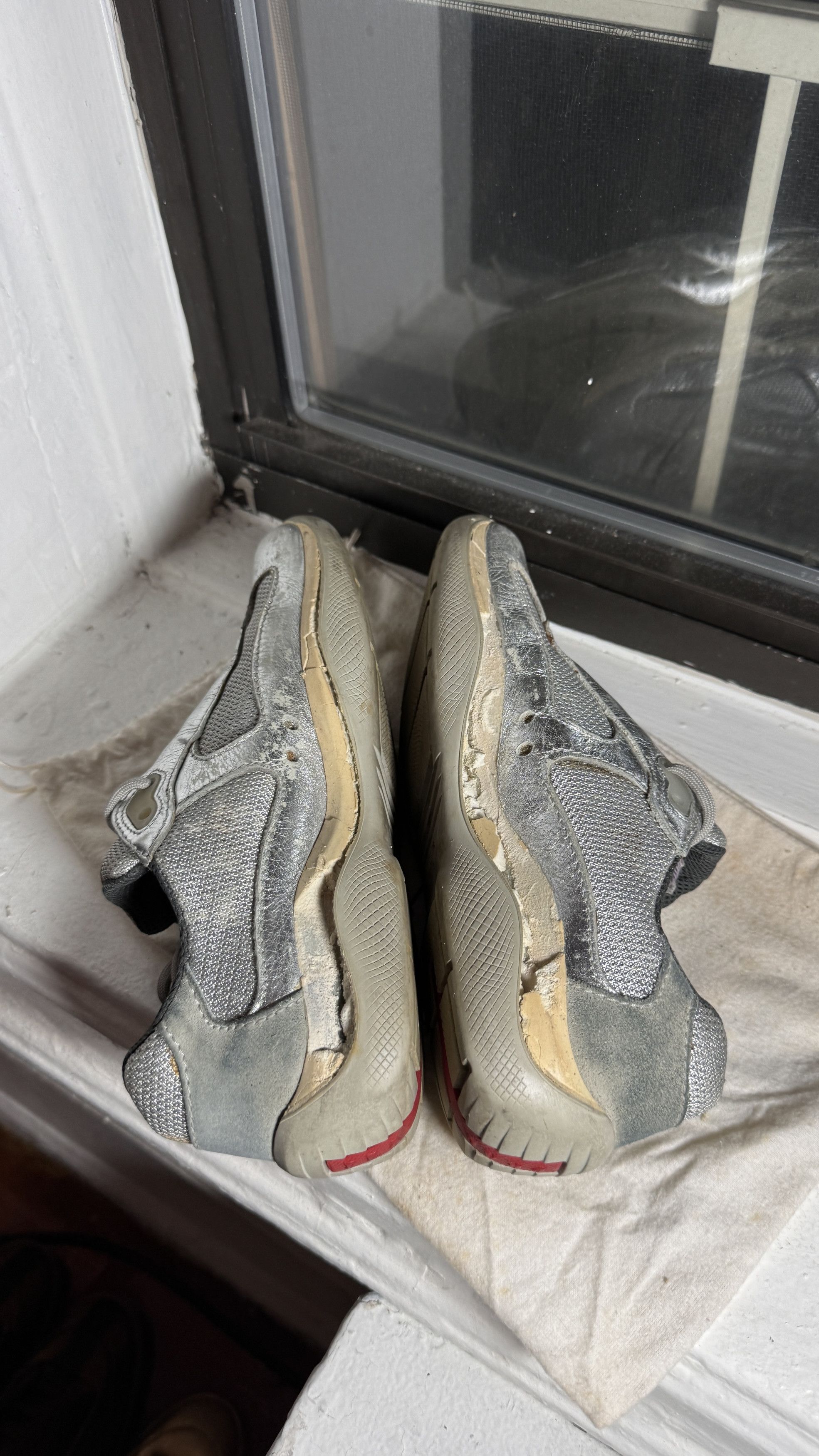 Prada Prada Americas Cup Silver Foil Size US 5 / EU 37 - 3 Thumbnail