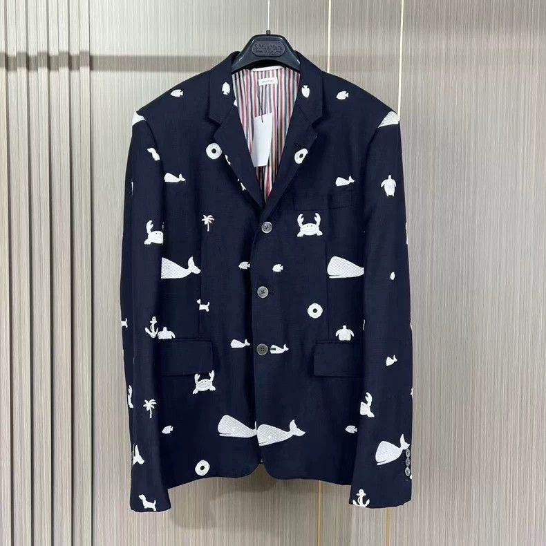Thom Browne Thom Browne size4 Whale turtle embroidered suit jacket Size 40S - 1 Thumbnail