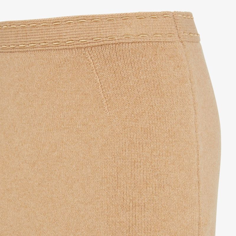 Fendi o1s1wg110326 Skirt in Beige Size 28" / US 6 / IT 42 - 3 Thumbnail