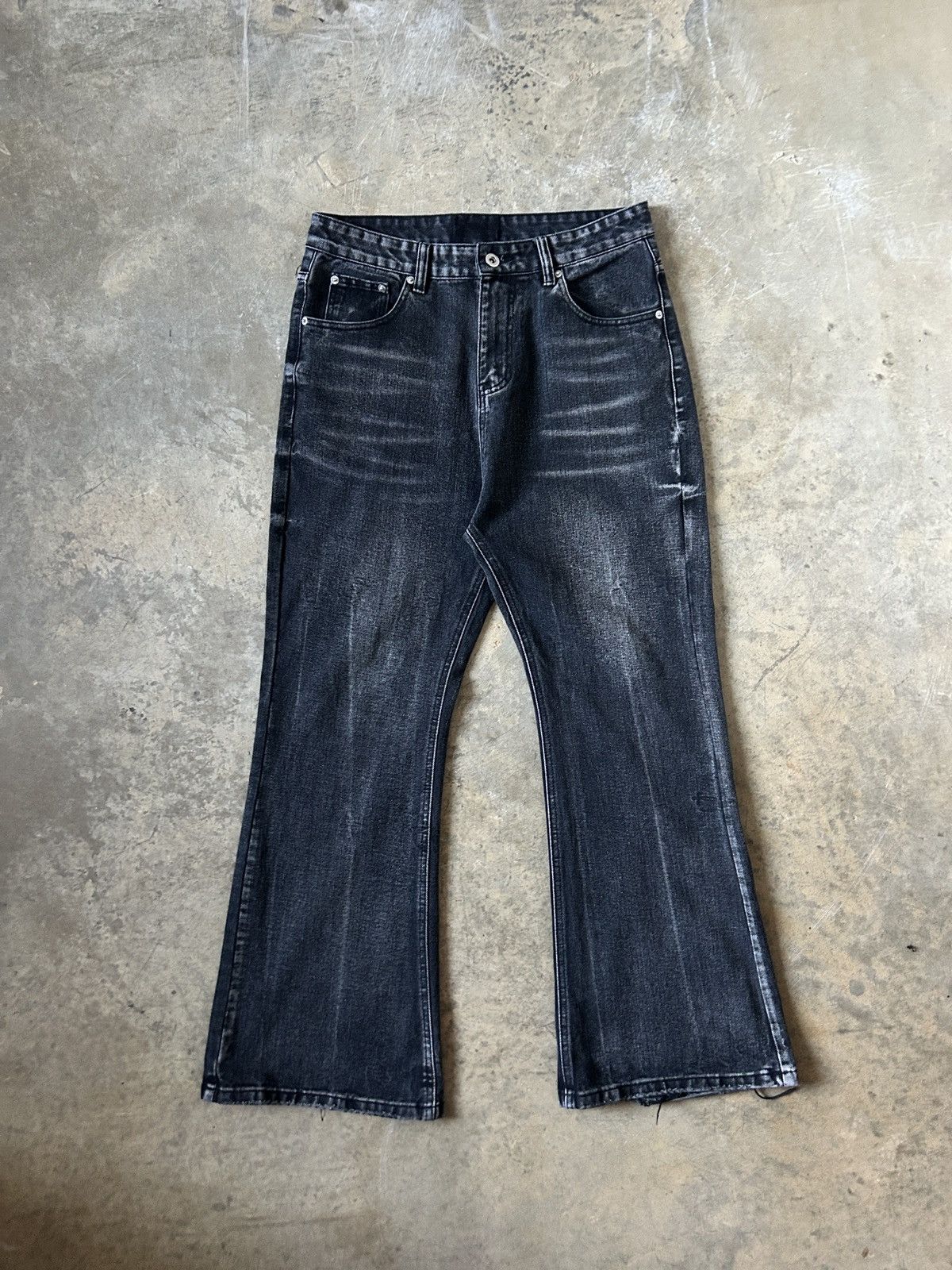 Japanese Brand Vintage Japanese Washed Black Flare Denim Lost Tape Style Size US 30 / EU 46 - 1 Thumbnail