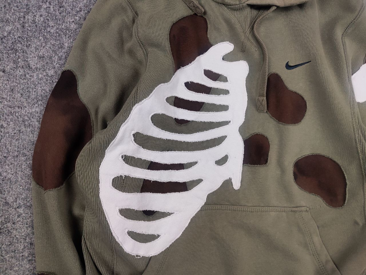 Nike Vintage Nike Military Skeleton Embroidered logo Hoodie Y2K Size US S / EU 44-46 / 1 - 8 Thumbnail