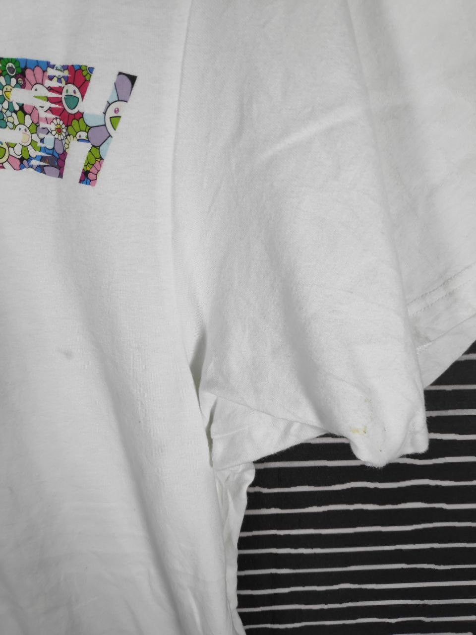 Billie Eilish × Takashi Murakami × Uniqlo Billie Eillish x Takashi Murakami Pop Art Tee Size M Size US M / EU 48-50 / 2 - 4 Thumbnail