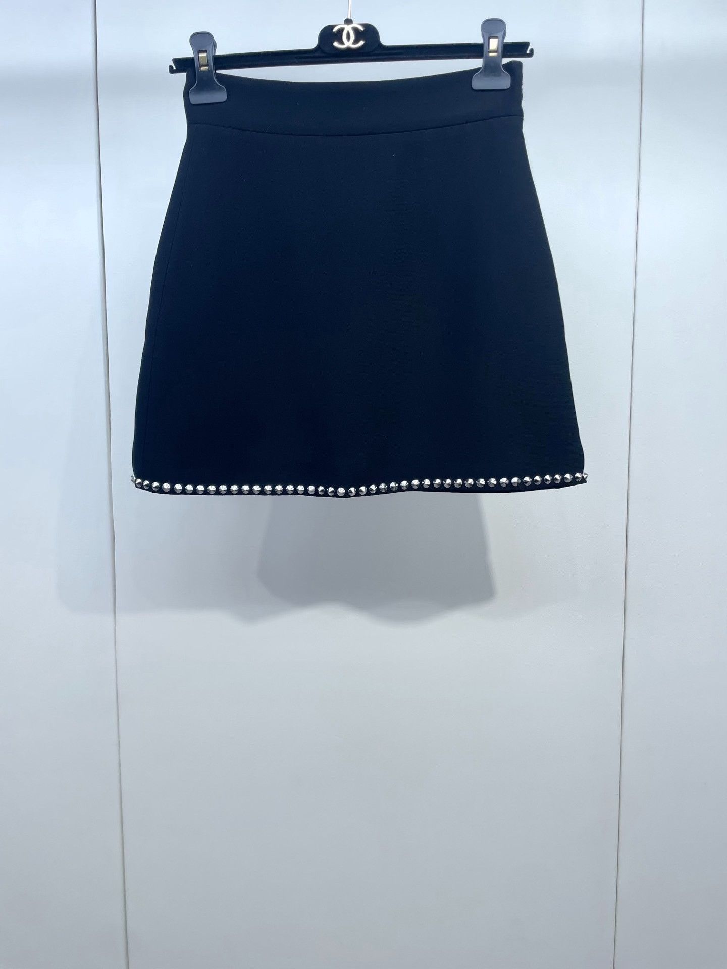 Miu Miu MiuMiu Rivet Black Short Skirt Size 38" / US 16 / IT 52 - 1 Thumbnail