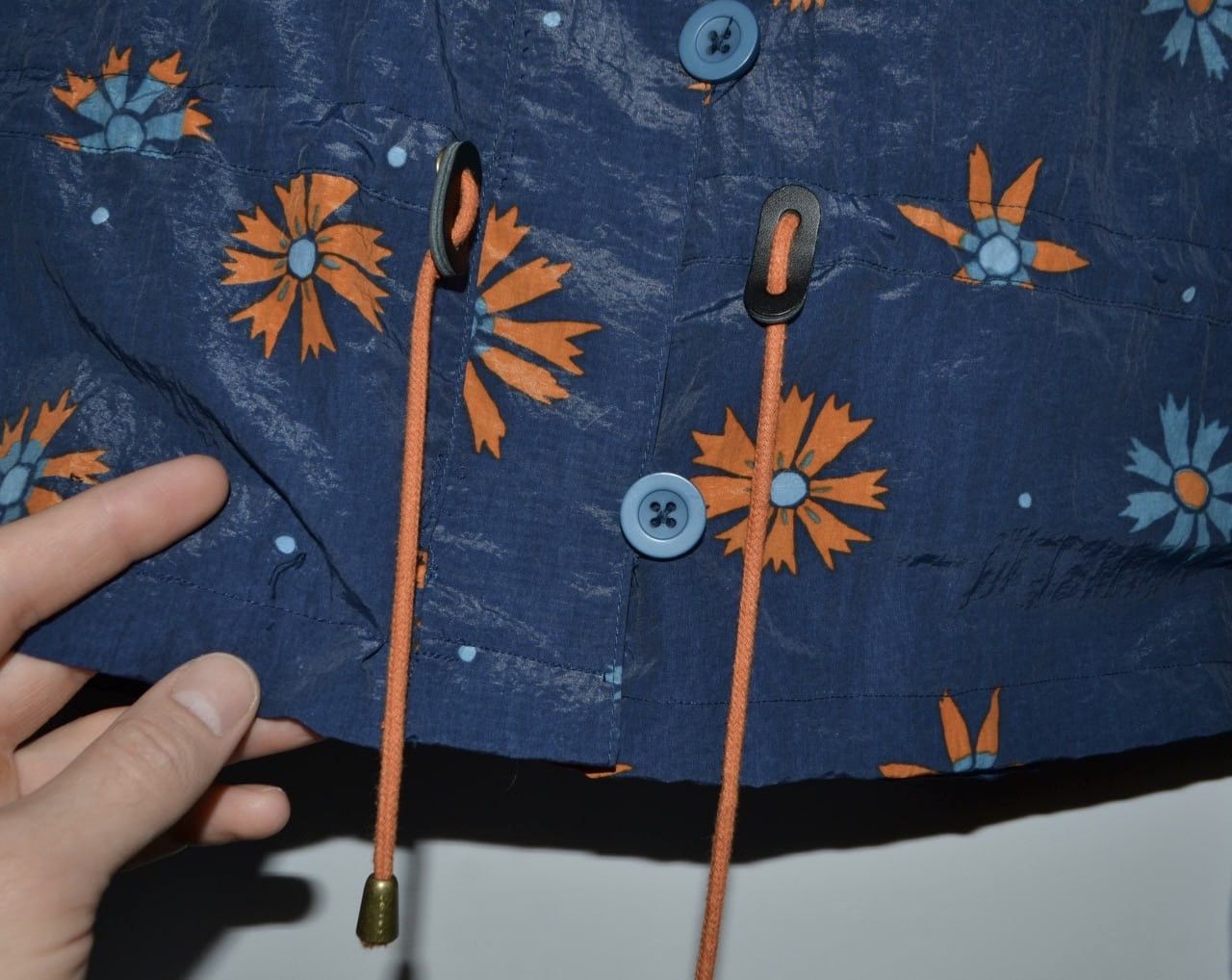 Japanese Brand Gudrun Sjoden Jacket Flowers Raincoat Hooded Size S Size S / US 4 / IT 40 - 5 Thumbnail