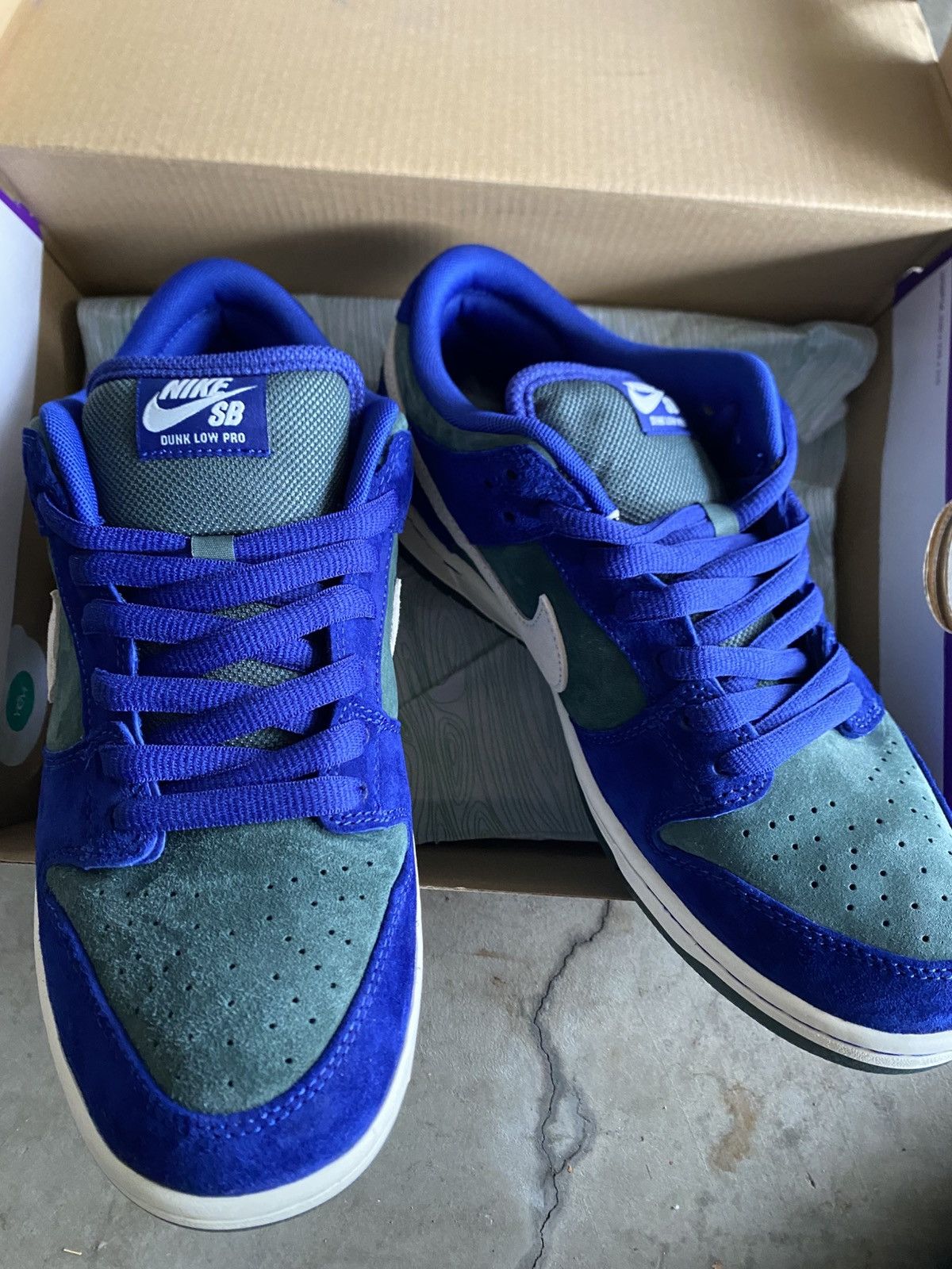Nike SB Nike SB Dunk Low Deep Royal Blue Size US 10 / EU 43 - 6 Thumbnail