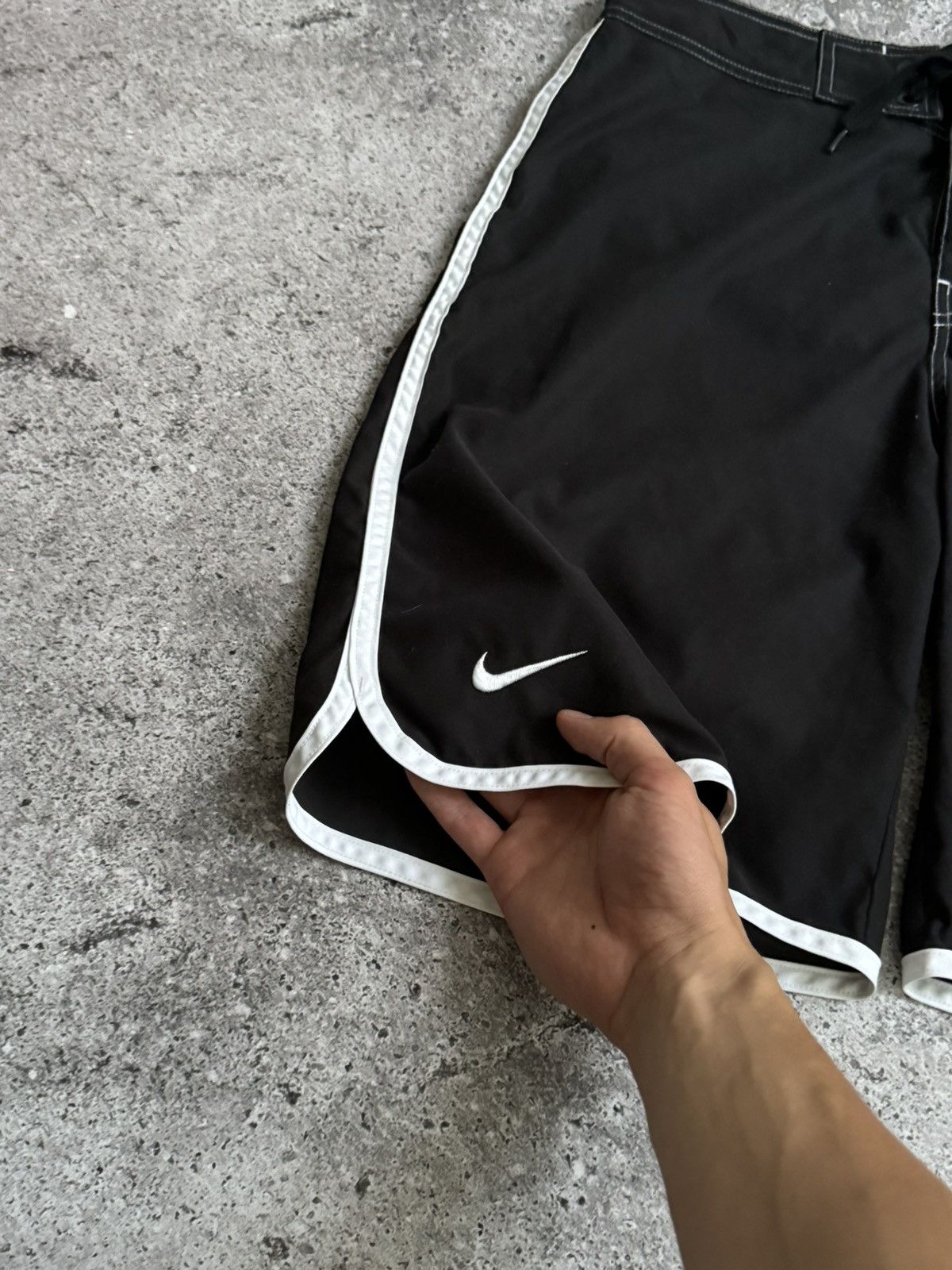 Nike × Vintage Vintage Nike athdpt 10 nylon shorts pants Size US 32 / EU 48 - 5 Thumbnail