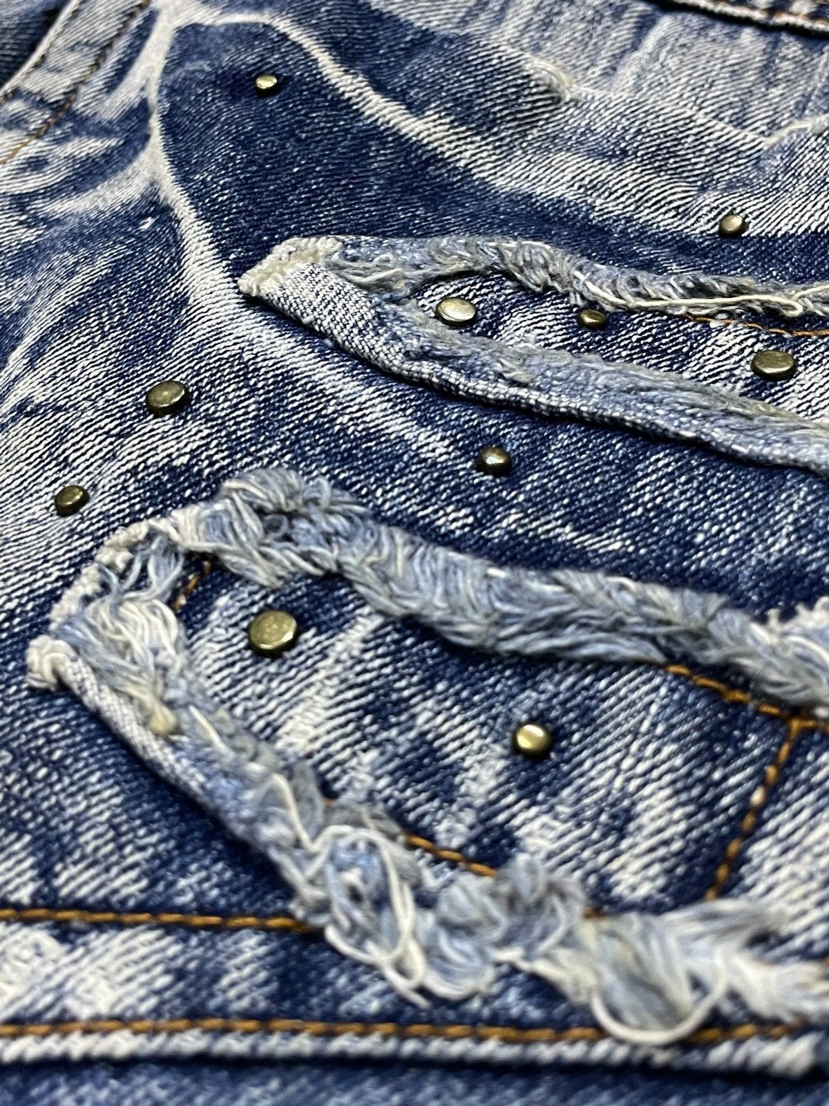 In The Attic × Japanese Brand × semanticdesign Euro Eagle Jeans Studded Claw Mark Distressed Loose Jeans Size US 30 / EU 46 - 20 Thumbnail