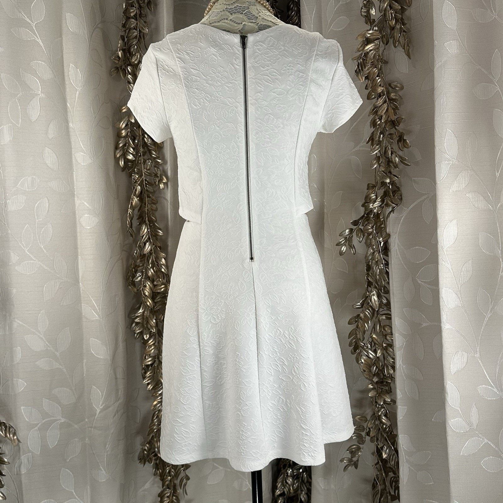 Other Hem & Thread White Jacquard Textured Fit & Flare Dress Small Size S / US 4 / IT 40 - 3 Thumbnail