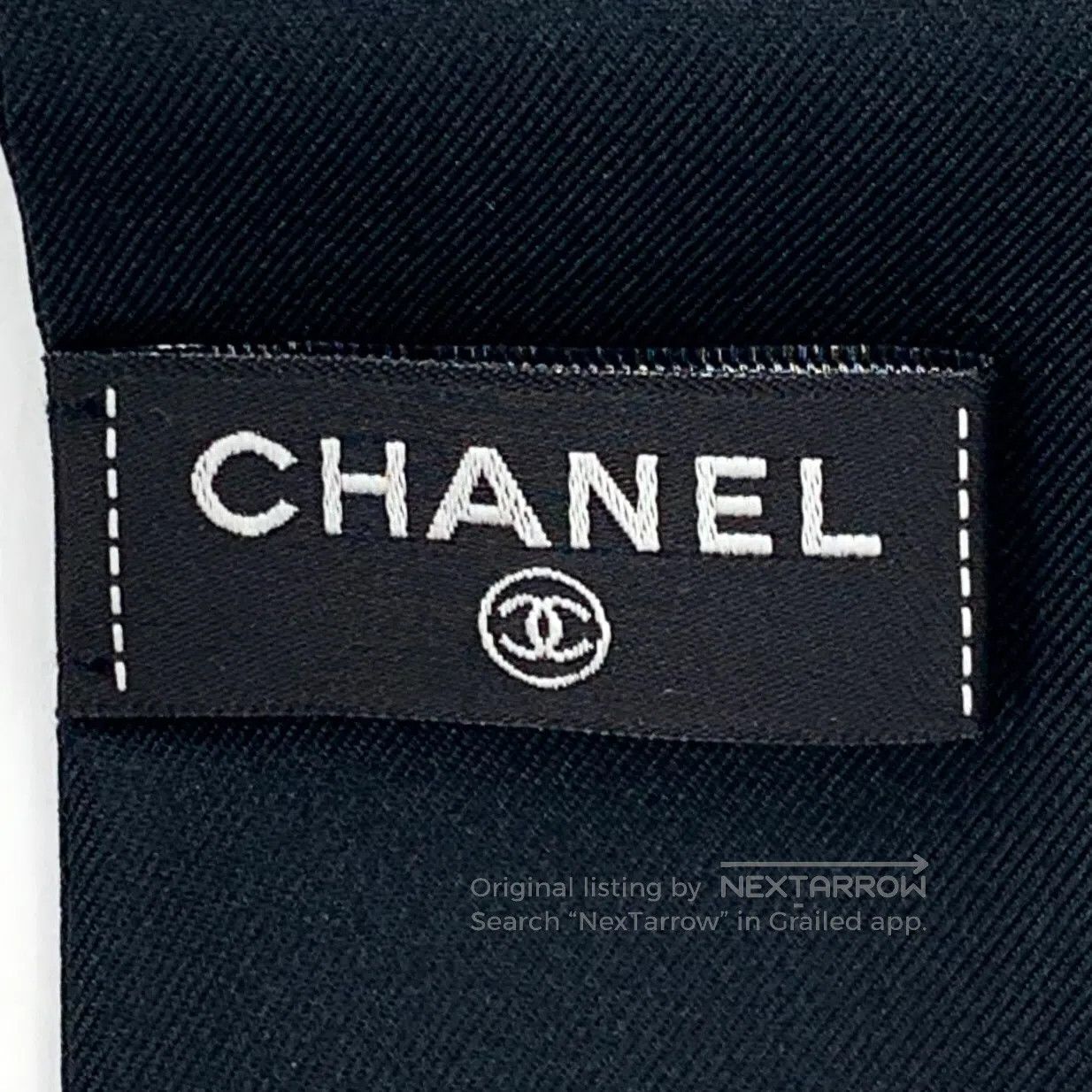 Chanel Chanel Black and White Color Blocked Double C Print Silk S Size ONE SIZE - 7 Thumbnail