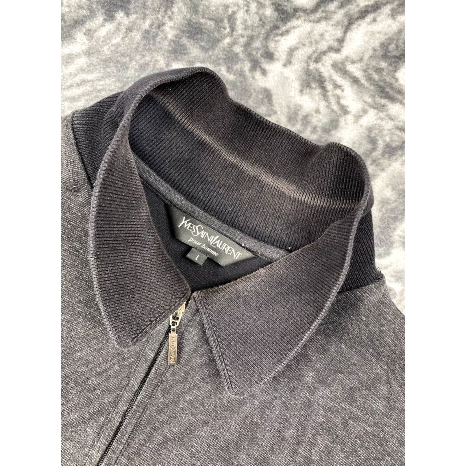 Yves Saint Laurent VINTAGE Yves Saint Laurent Polo Sweatshirt YSL Men Size L Black Sweatshirt Polo 1/4 Zip Logo Size US L / EU 52-54 / 3 - 3 Thumbnail