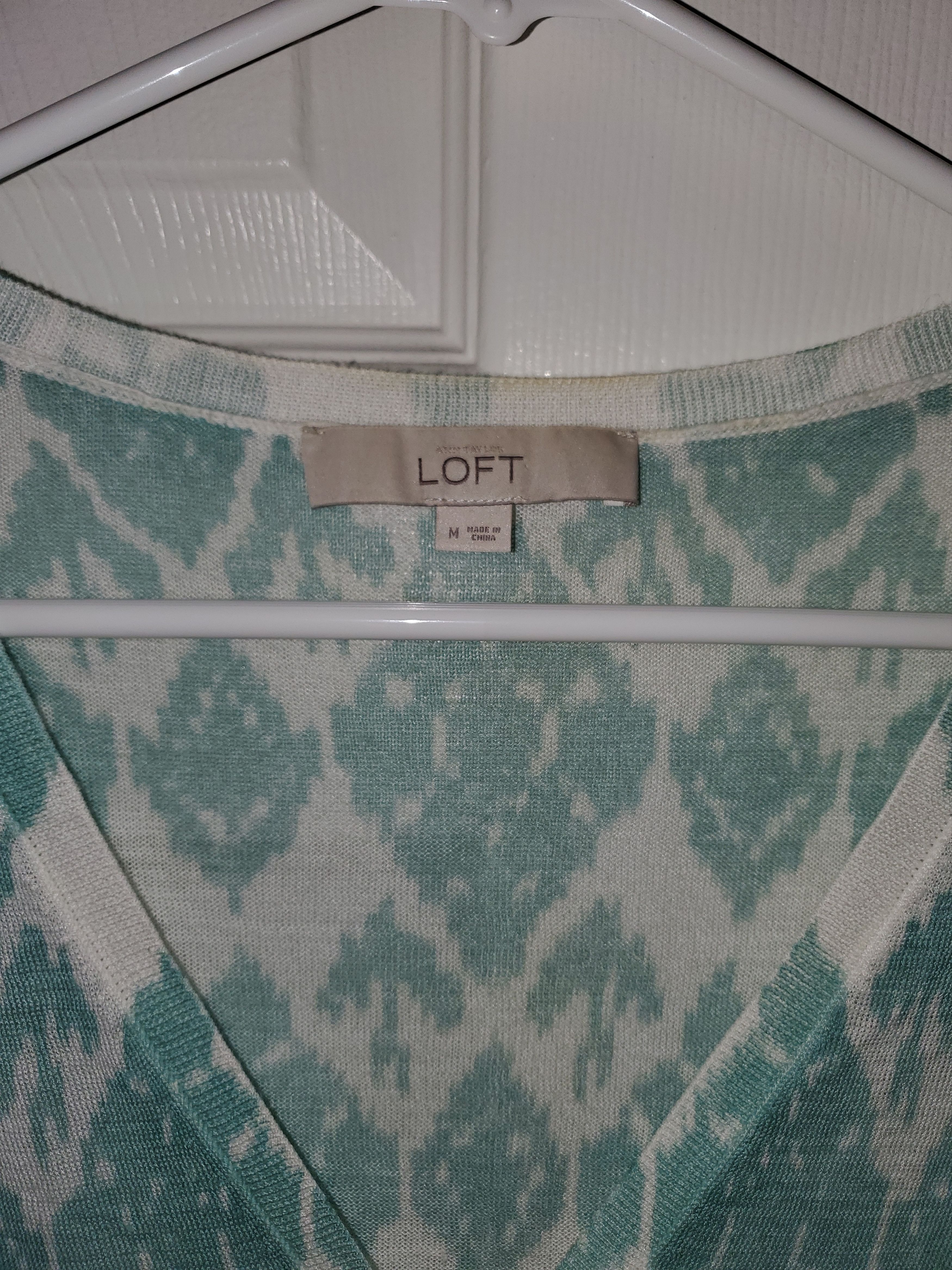 Ann Taylor Ann Taylor Loft Lightweight Cardigan (size M) Size M / US 6-8 / IT 42-44 - 3 Thumbnail