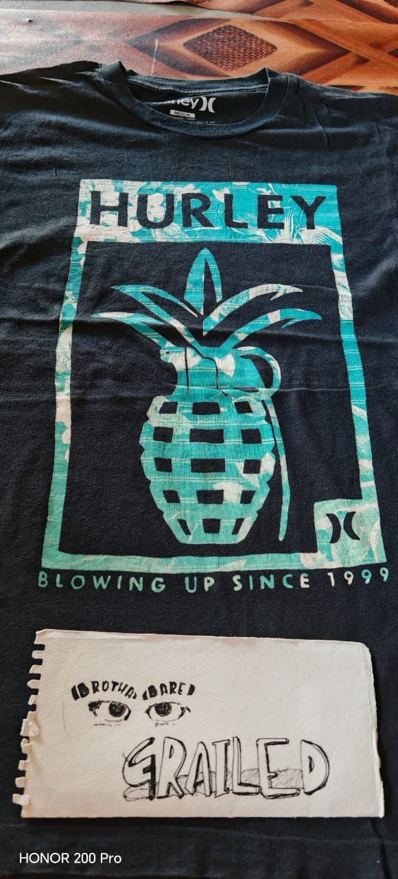 Hurley Hurley Pineapple Grenade Blowing up Since 1999 T-Shirt Size US M / EU 48-50 / 2 - 5 Thumbnail