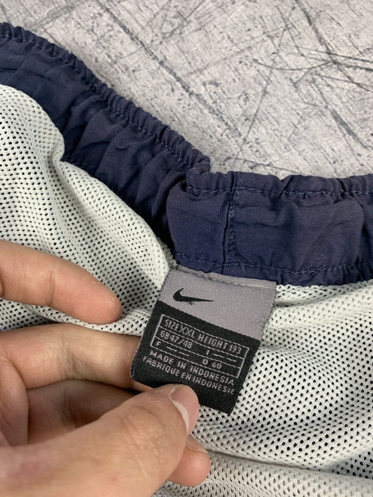 Nike Iconic Vintage Nike Big Logo Swim Shorts Faded Y2K Size XXL Size US 38 / EU 54 - 4 Thumbnail