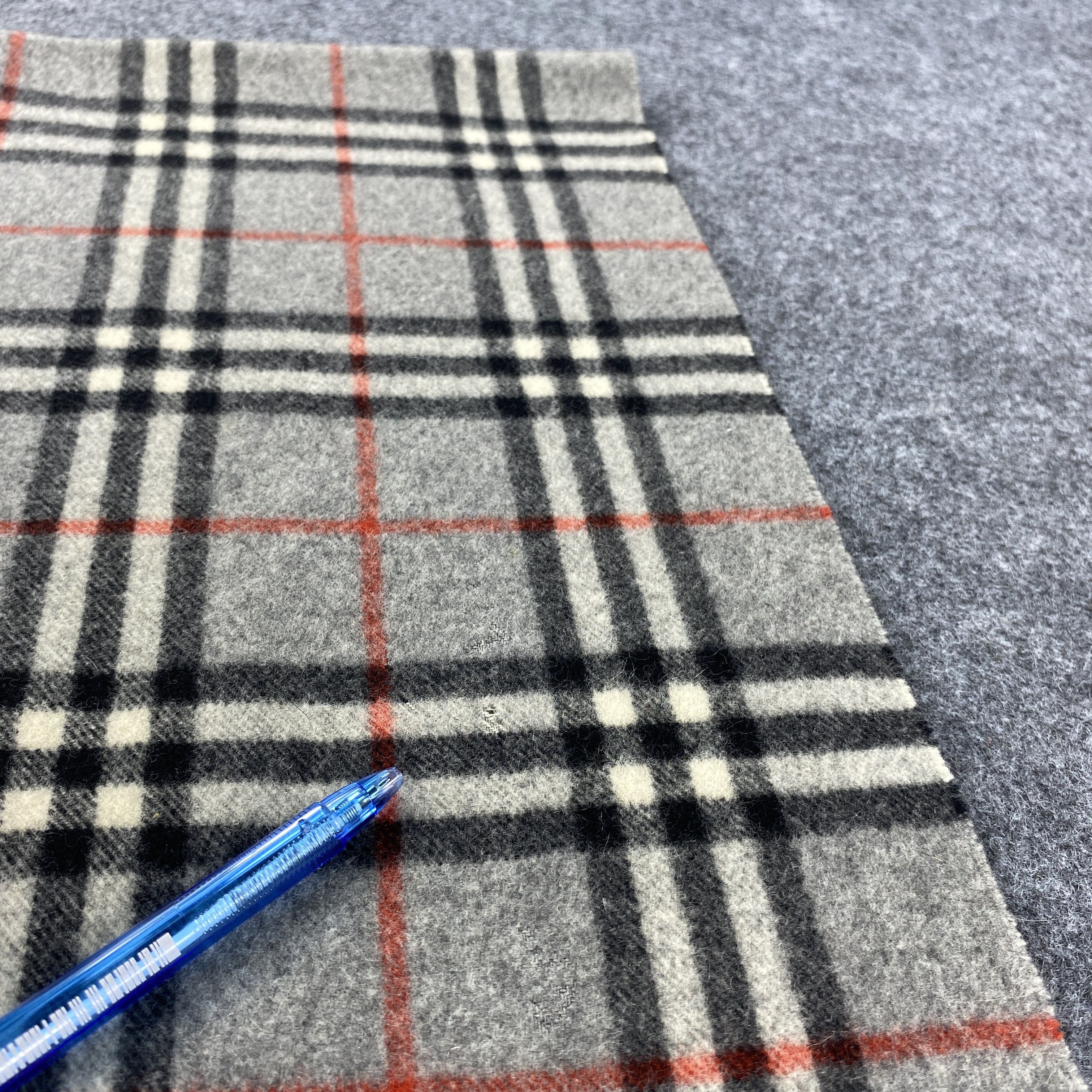 Burberry × Vintage Burberrys Scarf # D602 # Muffler # Neckwear Size ONE SIZE - 9 Thumbnail