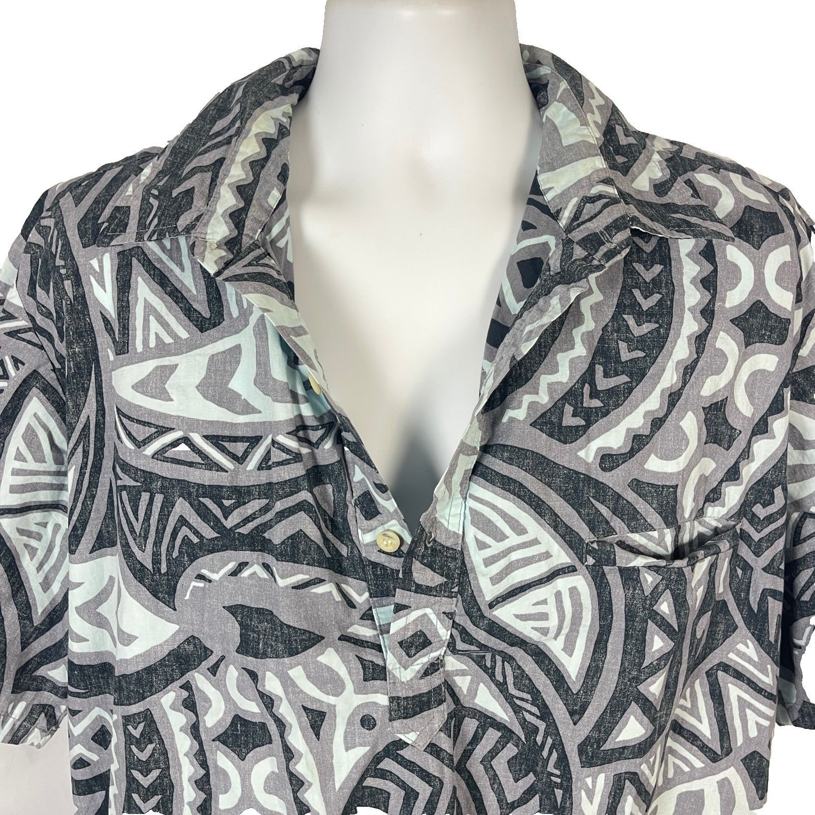 Other Go Barefoot Mens Hawaiian Shirt size XL Tall XLT 52x32 Pullo Size US XL / EU 56 / 4 - 5 Thumbnail
