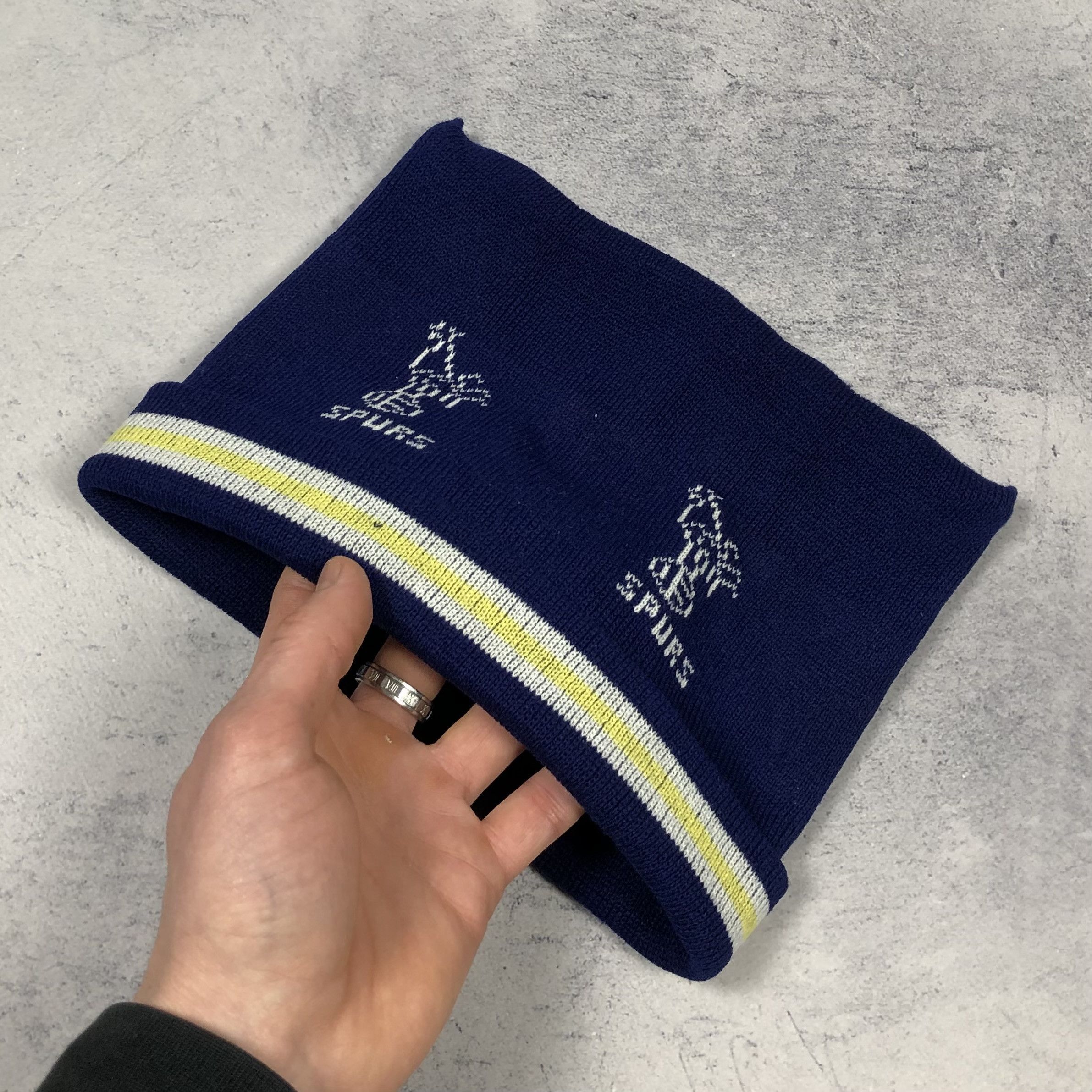 Vintage 80s Tottenham Hot Spurs Flat Knit Beanie Vintage Hat Size ONE SIZE - 2 Thumbnail