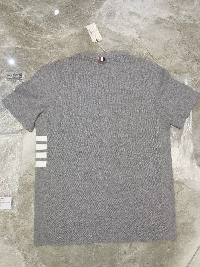 Thom Browne Thom Browne Gray short-sleeved Size US S / EU 44-46 / 1 - 2 Thumbnail
