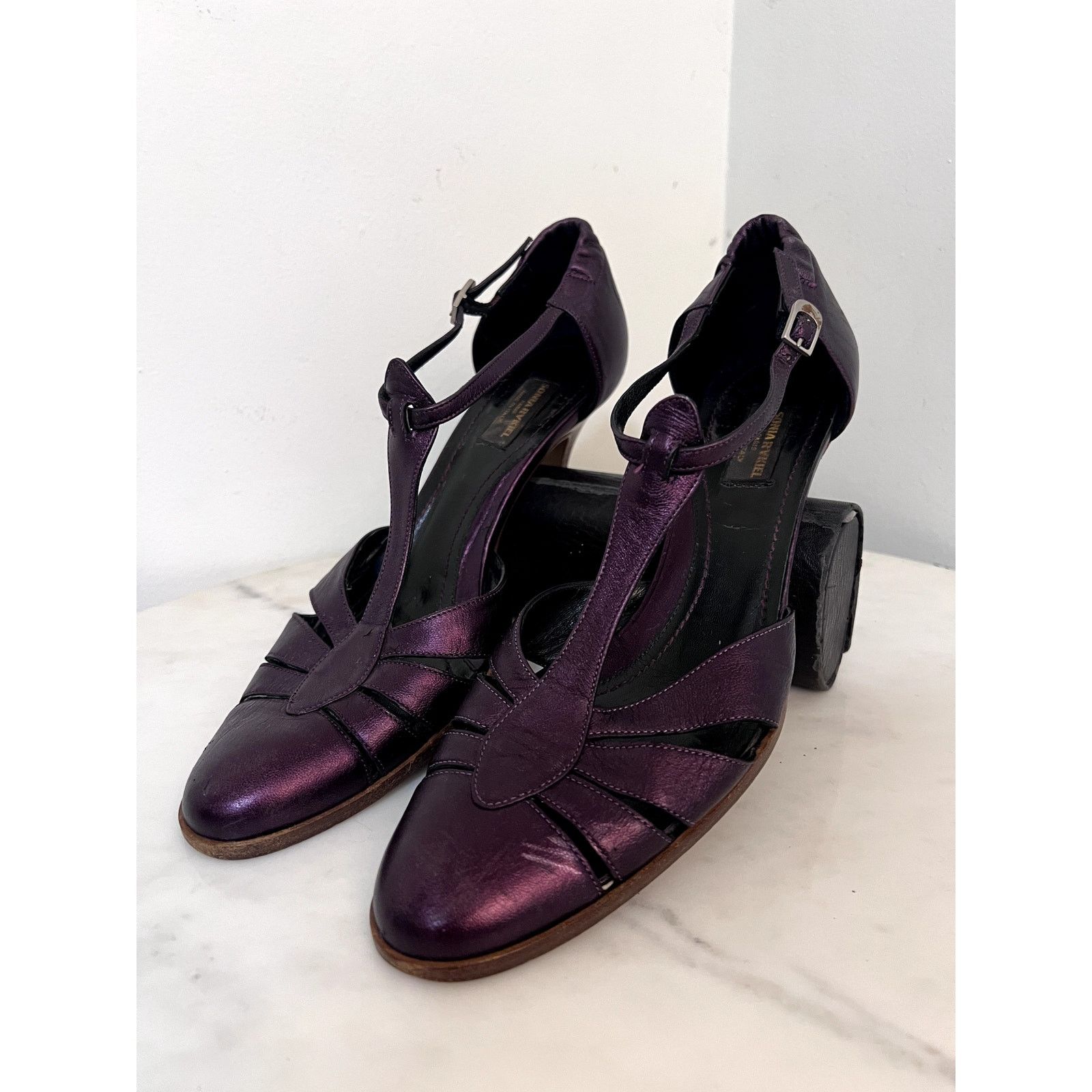 Sonia Rykiel ARCHIVE 2006 Sonia Rykiel Metallic Plum T-Strap Heels Sz 7.5 Size US 7.5 / IT 37.5 - 1 Thumbnail
