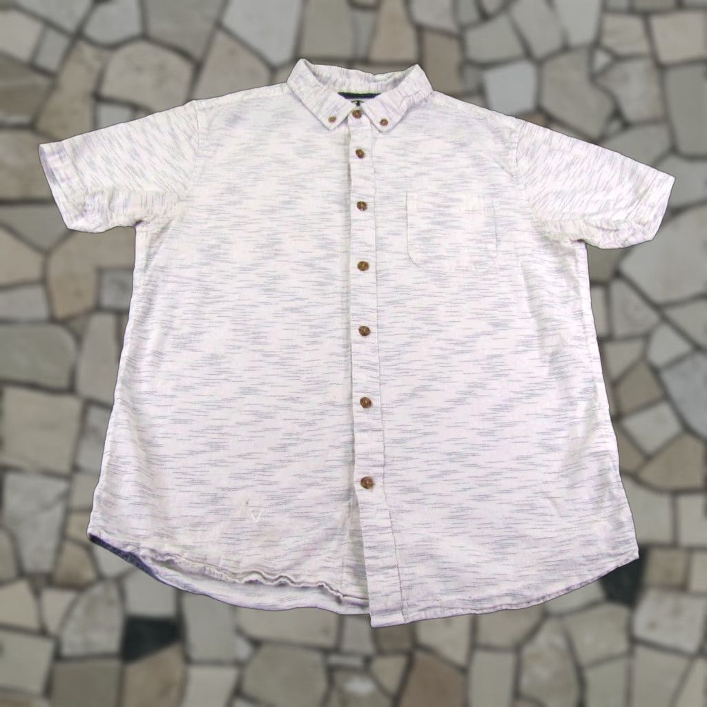 Vissla Vissla Shirt Mens Medium White Button-Up Short Sleeve Geometric Beach Outdoor Size US M / EU 48-50 / 2 - 1 Thumbnail