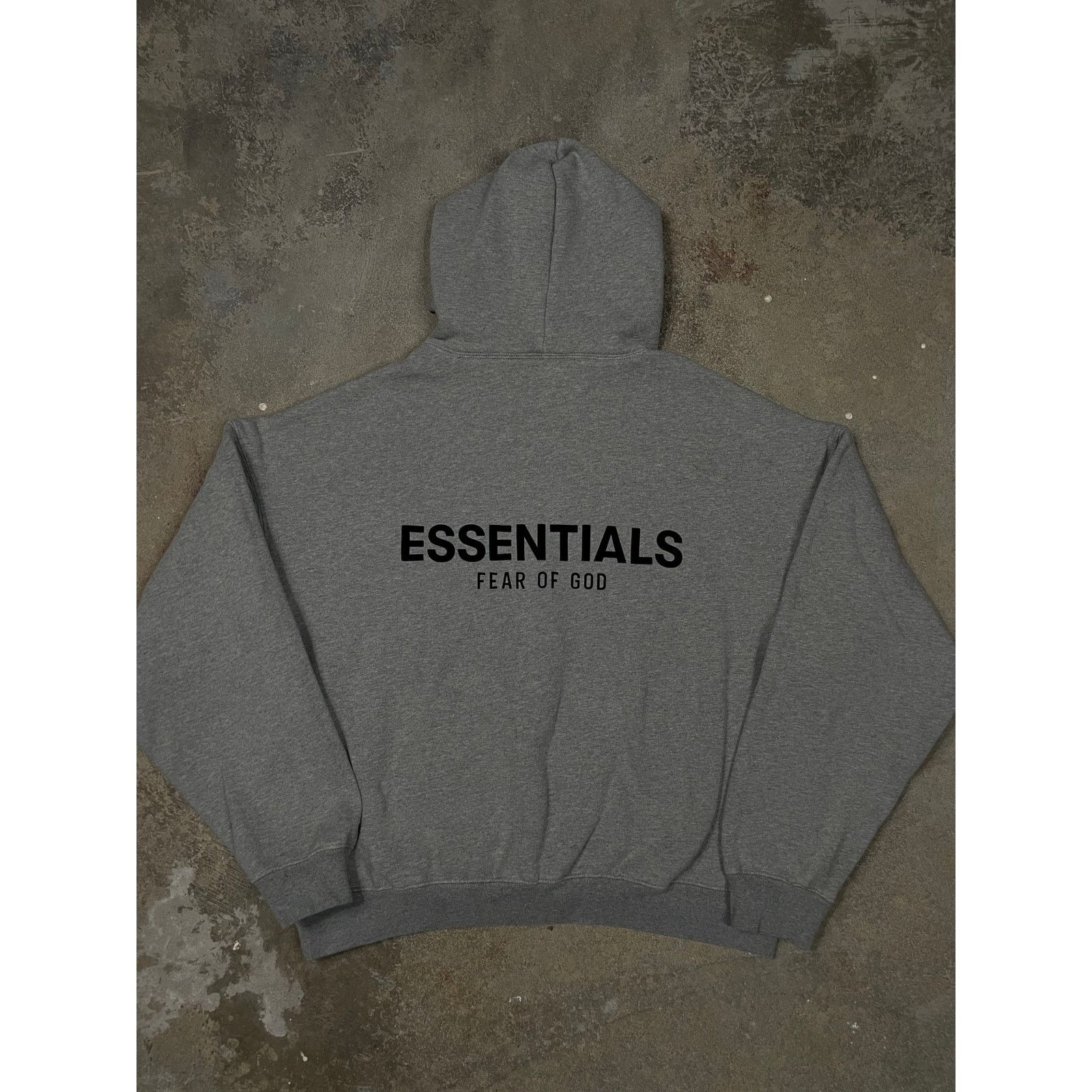 Essentials Essentials Hoodie Light Grey Small Used Size US S / EU 44-46 / 1 - 2 Thumbnail