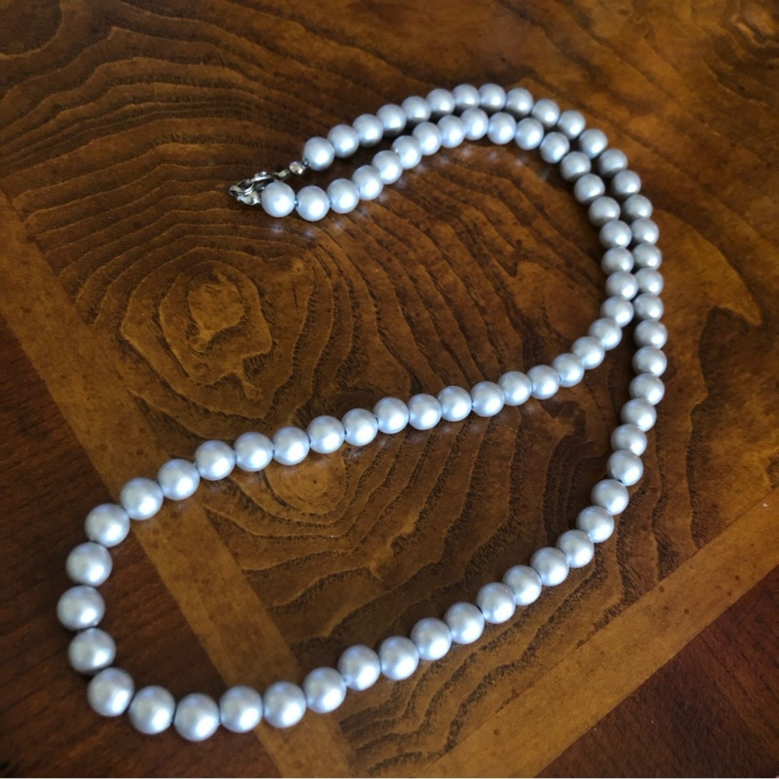 Vintage Vintage 70s-80s silver gray pearl bead necklace Size ONE SIZE - 8 Thumbnail
