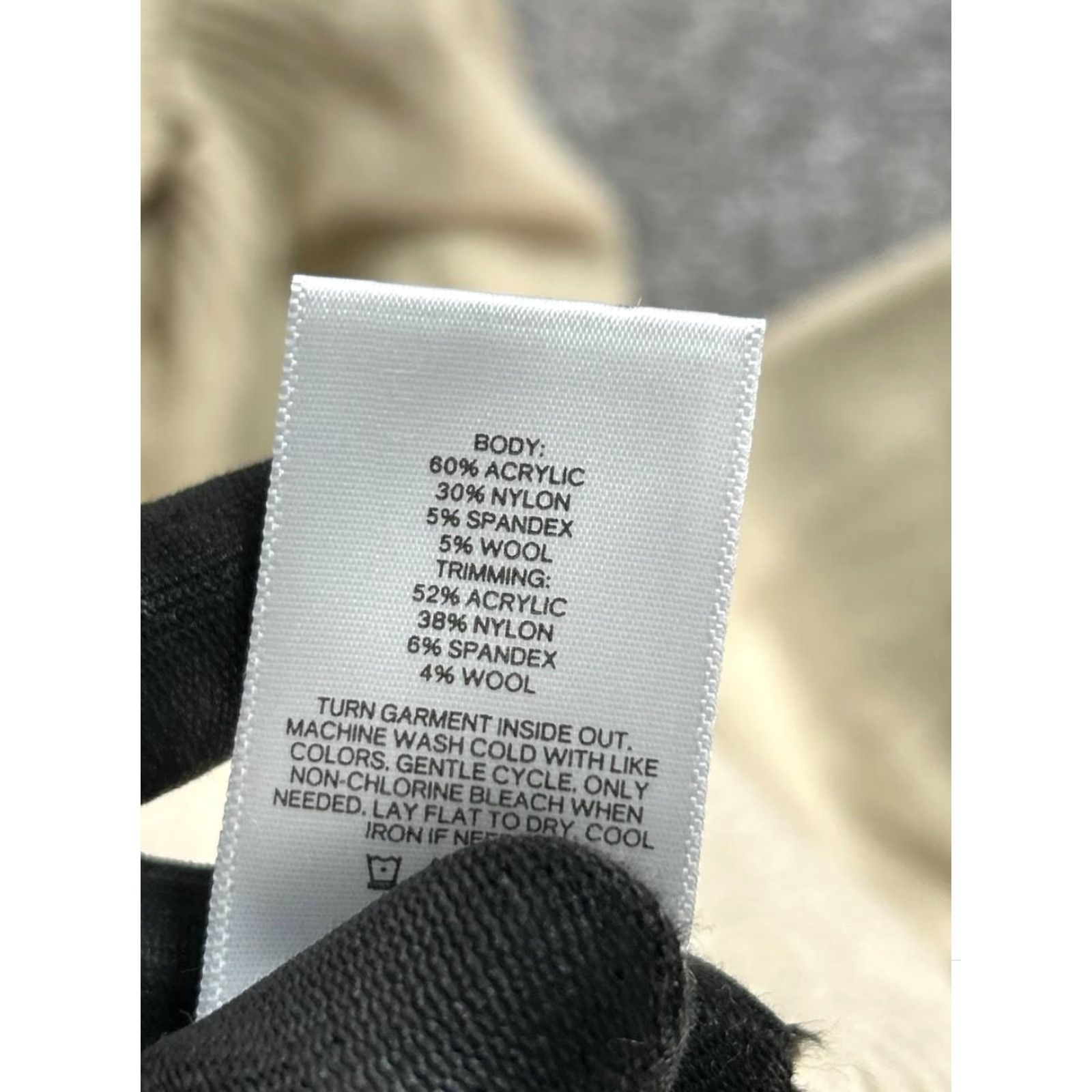 Express Express Sweater Men XL Beige Wool Stretch Tight Knit Mock Neck Raglan Sleeve Pullover Casual Size US XL / EU 56 / 4 - 6 Thumbnail
