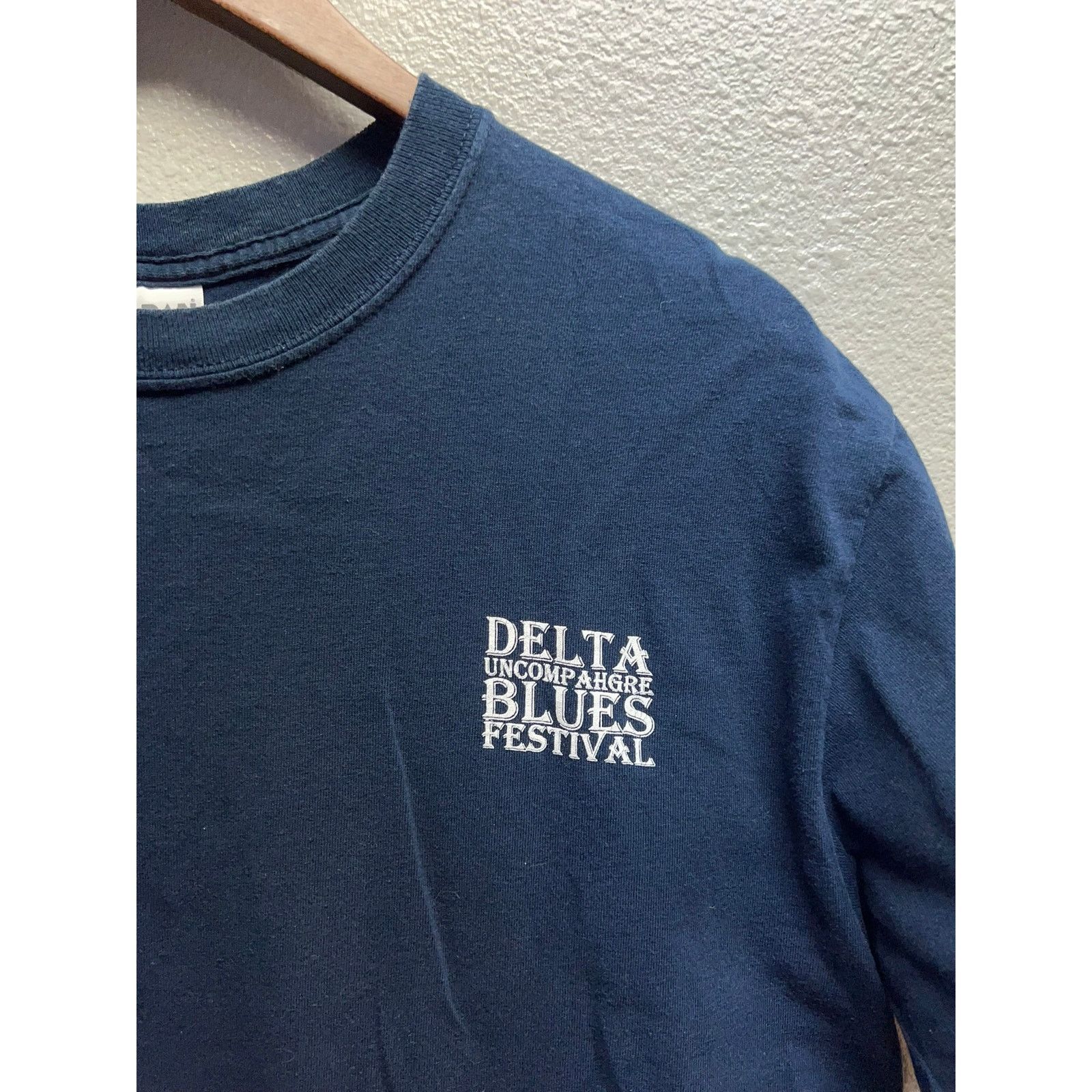 Gildan Delta Uncompahgre Blues Festival Shirt 2006 Blue Music Tee M Size US M / EU 48-50 / 2 - 3 Thumbnail