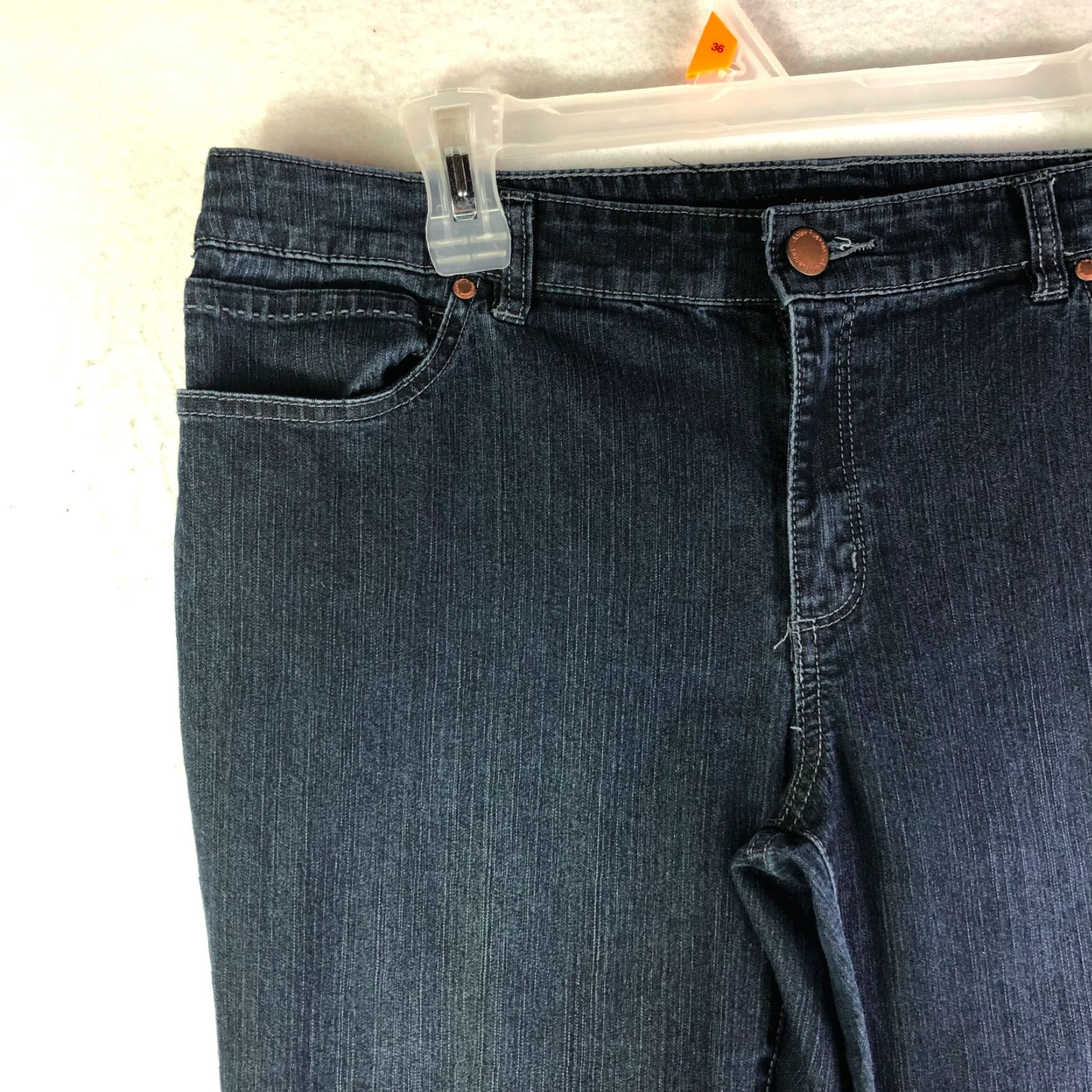 Denime Daisy Fuentes Mid Rise Bootcut Jeans Womens Size 12 Blue Denim Dark Wash Regular Inseam 31 in Size 34" / US 12 / IT 48 - 2 Thumbnail