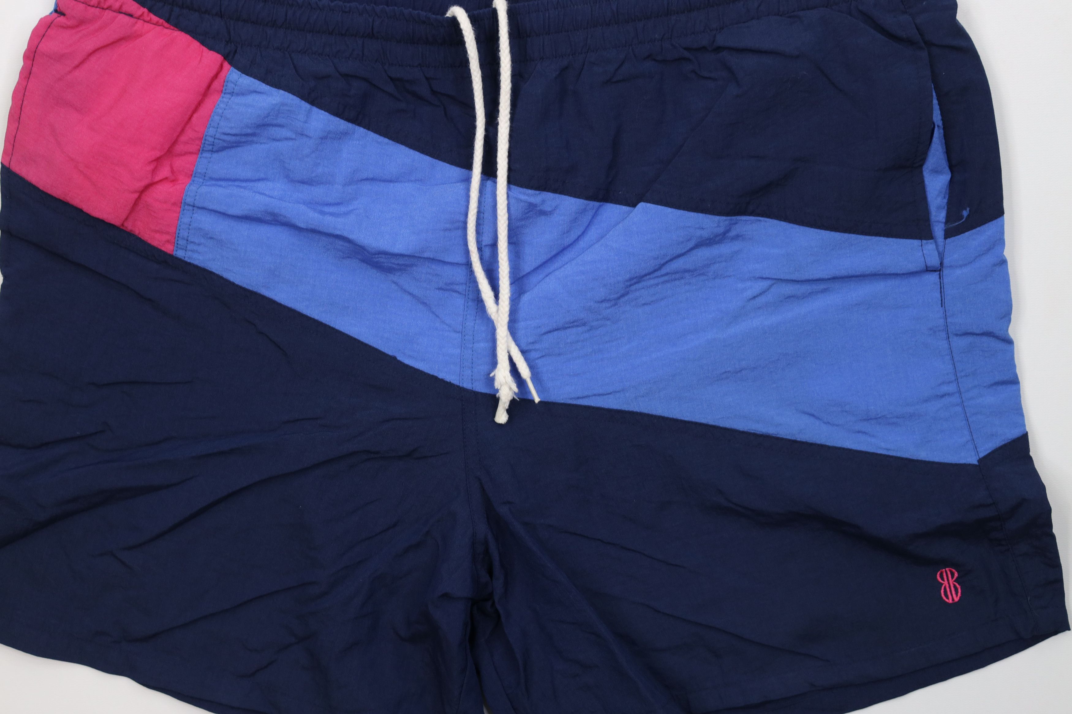 Vintage Vintage 90s Streetwear Block Lined Shorts Swim Trunks Nylon Size US 36 / EU 52 - 3 Thumbnail