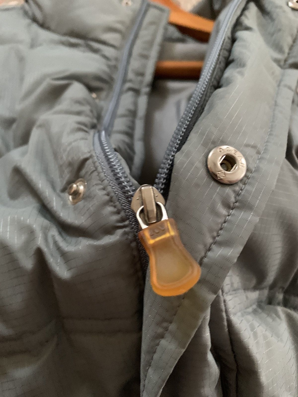 Adidas × Streetwear × Vintage Vintage adidas puffer down