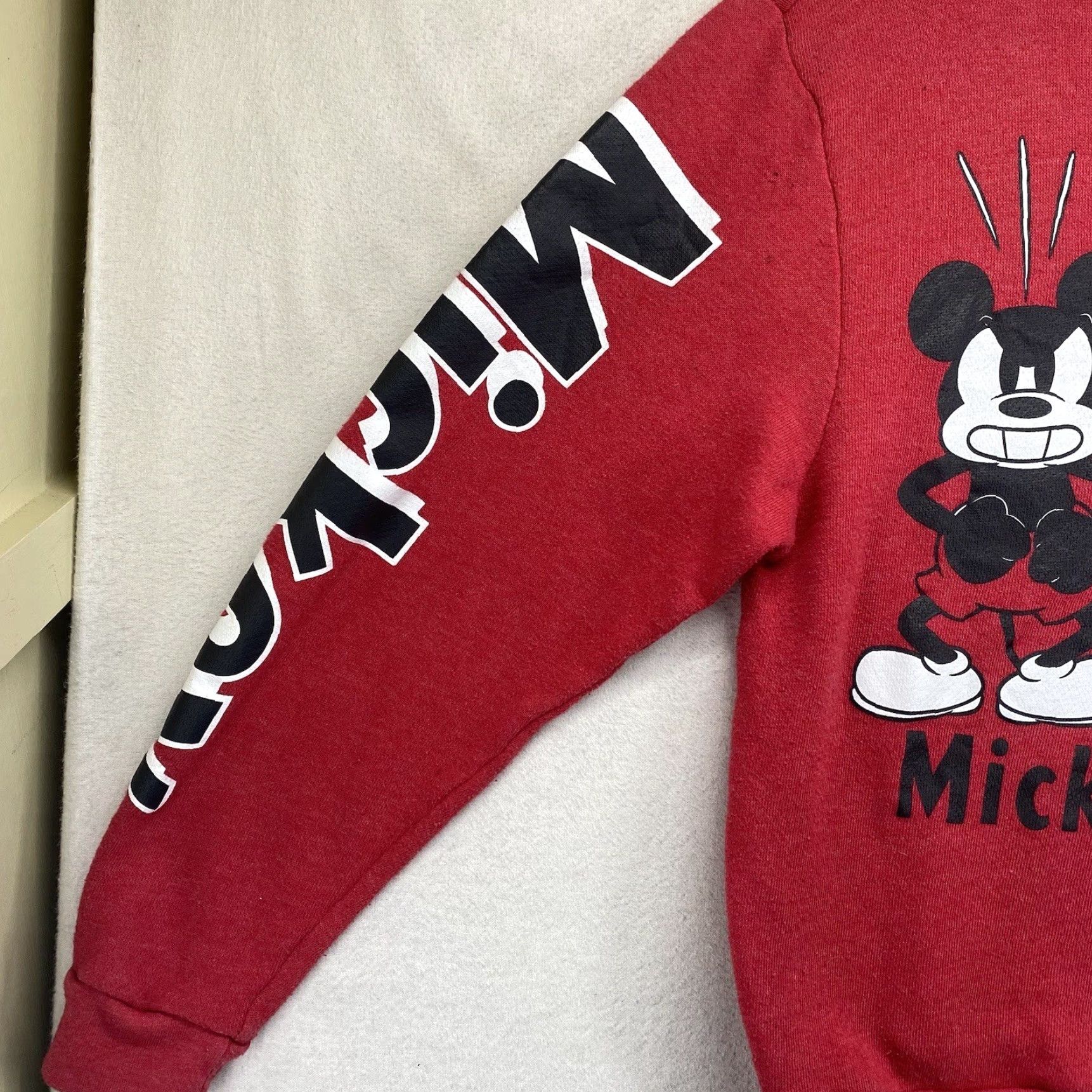 Disney Disney Sweatshirt Women’s Mickey Mouse Long Sleeve Crewneck Large Face Graphic Red Medium Regular Fit Size M / US 6-8 / IT 42-44 - 6 Thumbnail