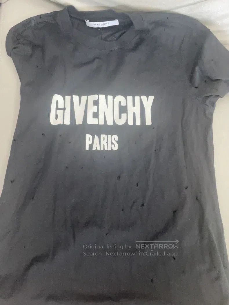 Other Givenchy Black short sleeve men Size US S / EU 44-46 / 1 - 1 Thumbnail