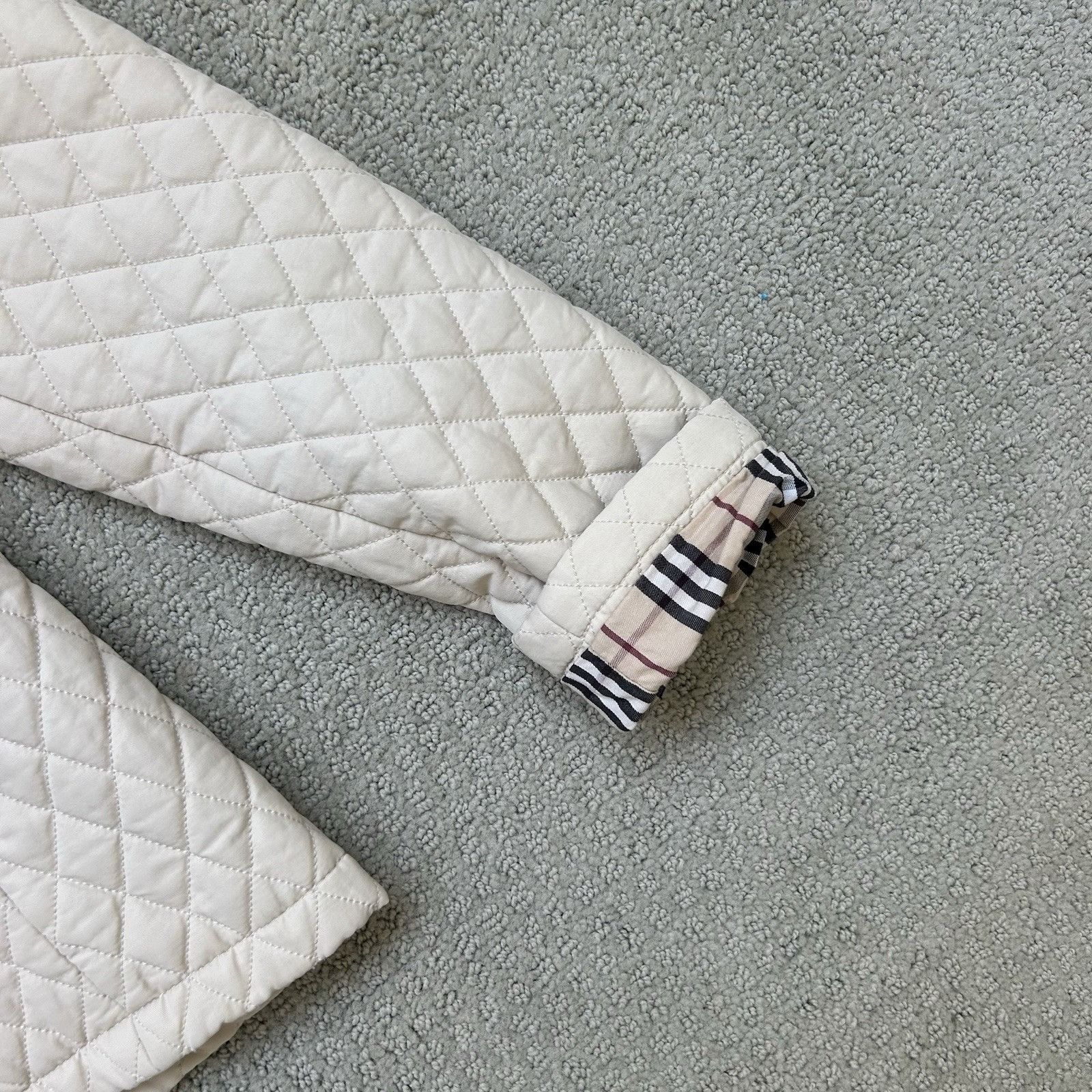 Burberry Burberry Brit Women’s Kencott Quilted Zip up Nova Check Jack Size XS / US 0-2 / IT 36-38 - 7 Thumbnail
