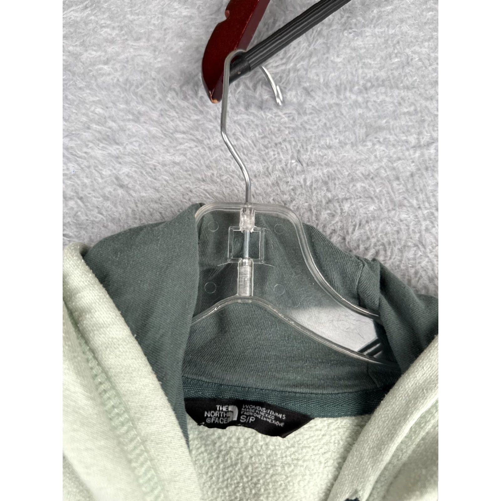 The North Face The North Face Hoodie Womens Small Green Pullover Jersey Cotton Blend Logo Pocket Casual Size S / US 4 / IT 40 - 7 Thumbnail
