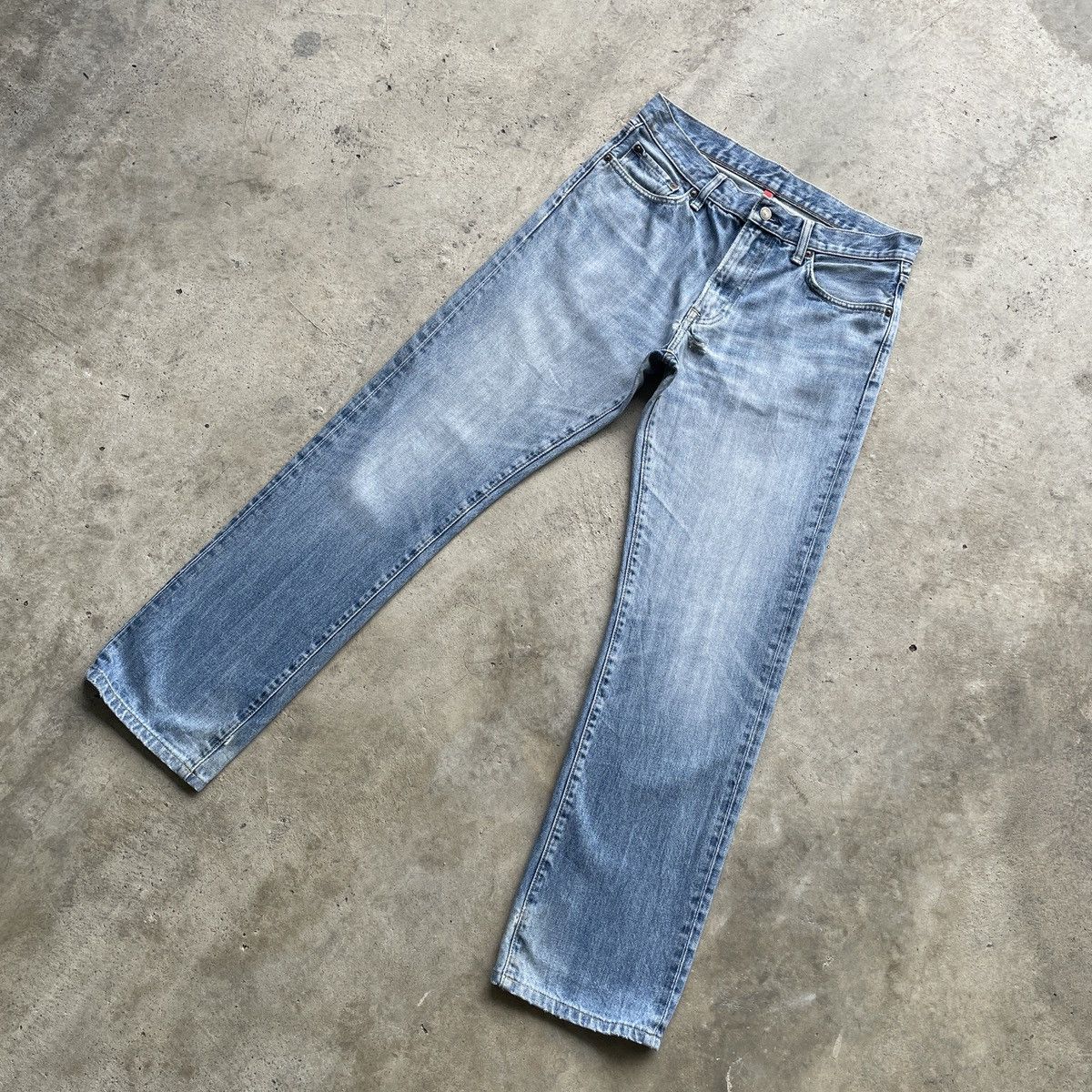 Japanese Brand Vintage Japanese Faded Wash Jeans Denim Pants W32x31 Size US 32 / EU 48 - 2 Thumbnail