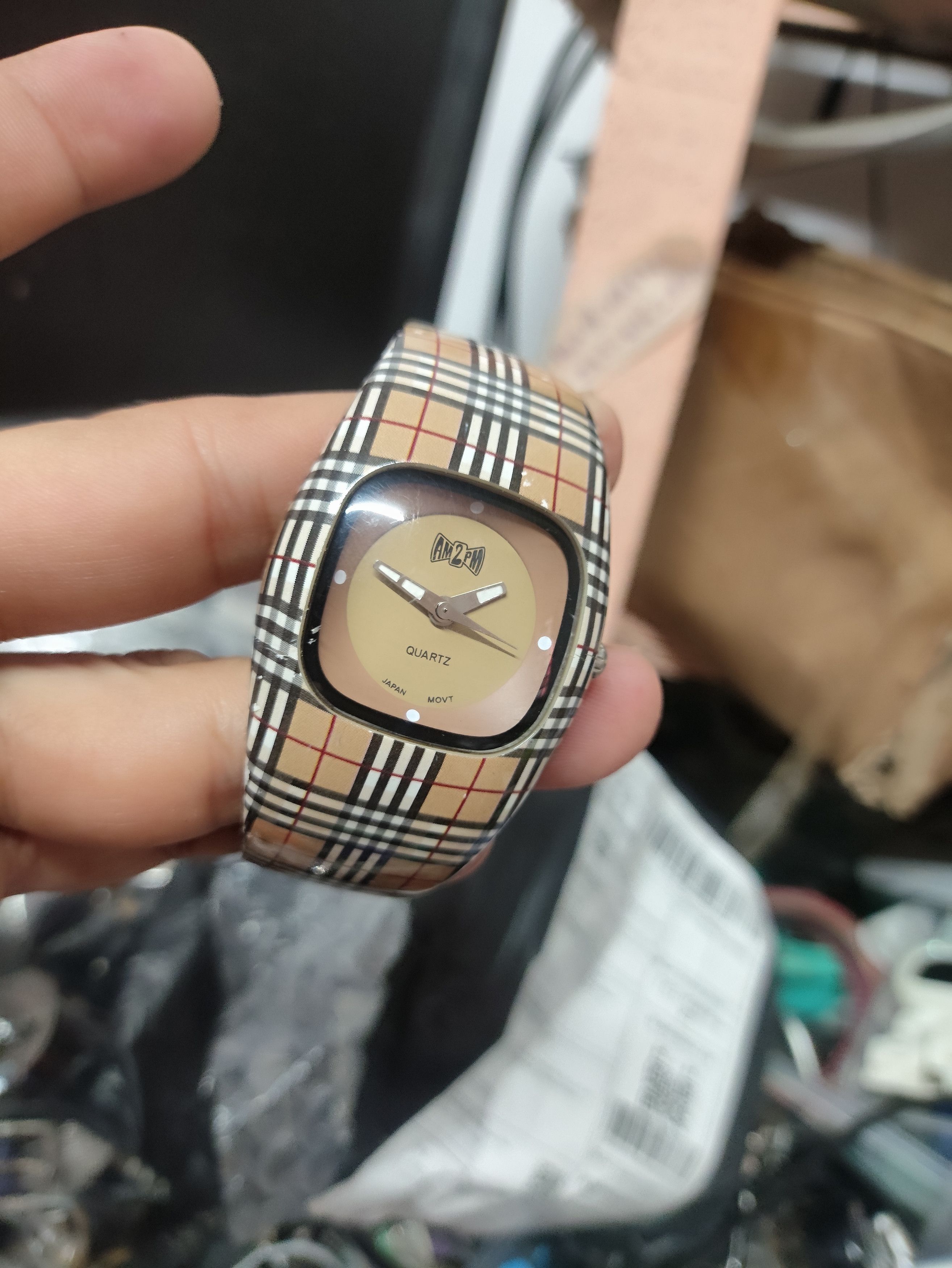 Designer × Vintage AM2PM QUARTZ JAPAN WATCH (DESIGN BURBERRY) Size ONE SIZE - 9 Thumbnail