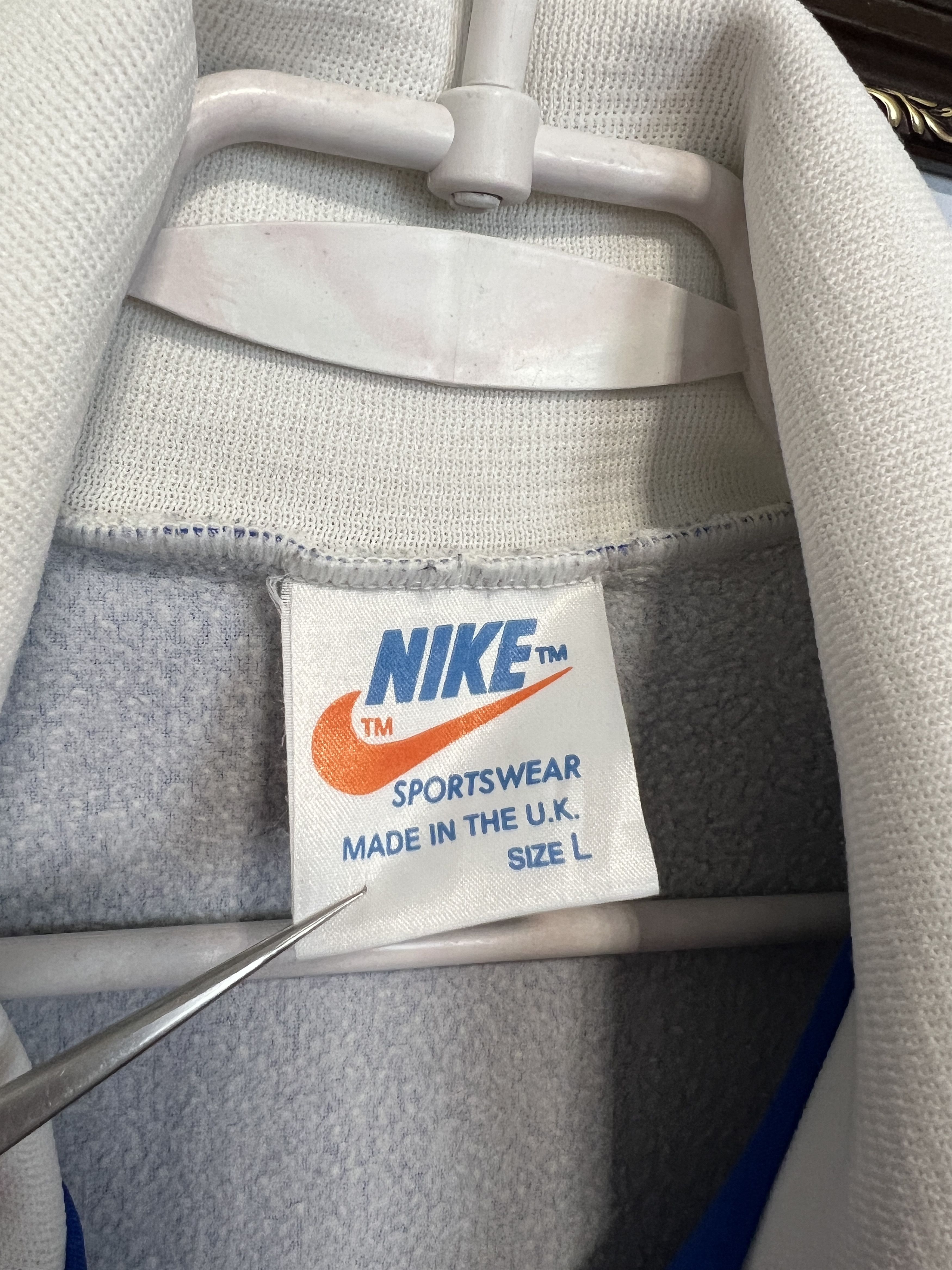 Nike Vintage 80's Nylon Jacket Activewear Track Top Zip Rare Size US L / EU 52-54 / 3 - 7 Thumbnail