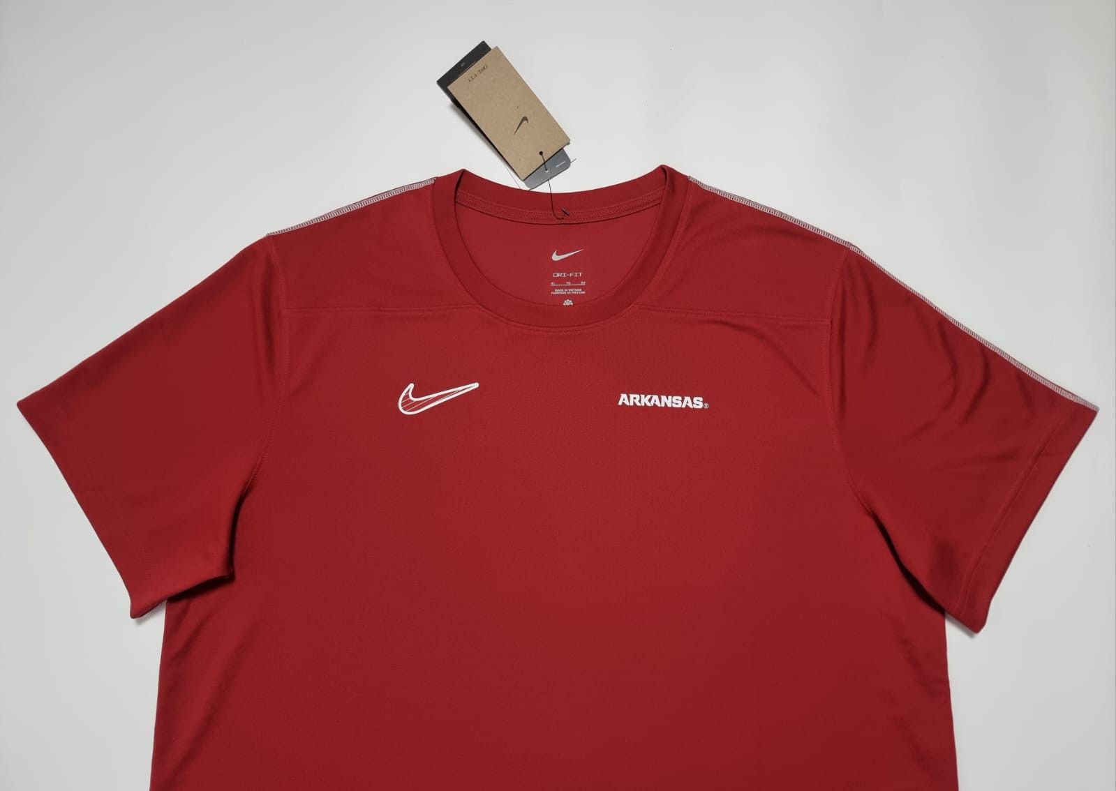 Nike new Nike sportswear coach dri-fit Arkansas jersey XL red Size US XL / EU 56 / 4 - 3 Thumbnail
