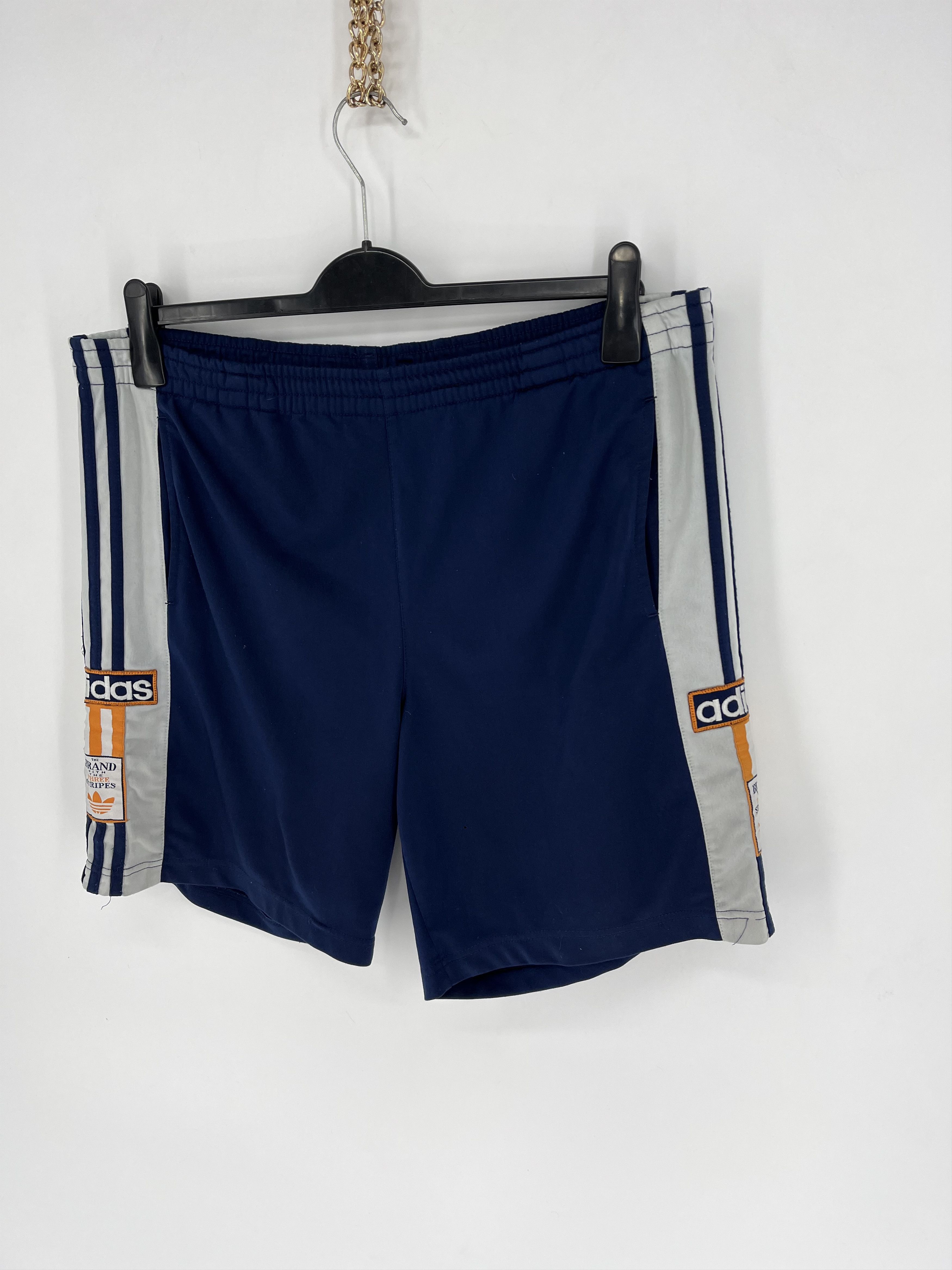Other 90s Vintage Adidas Streetwear Mini Logo Shorts Travis Style Size US 36 / EU 52 - 3 Thumbnail