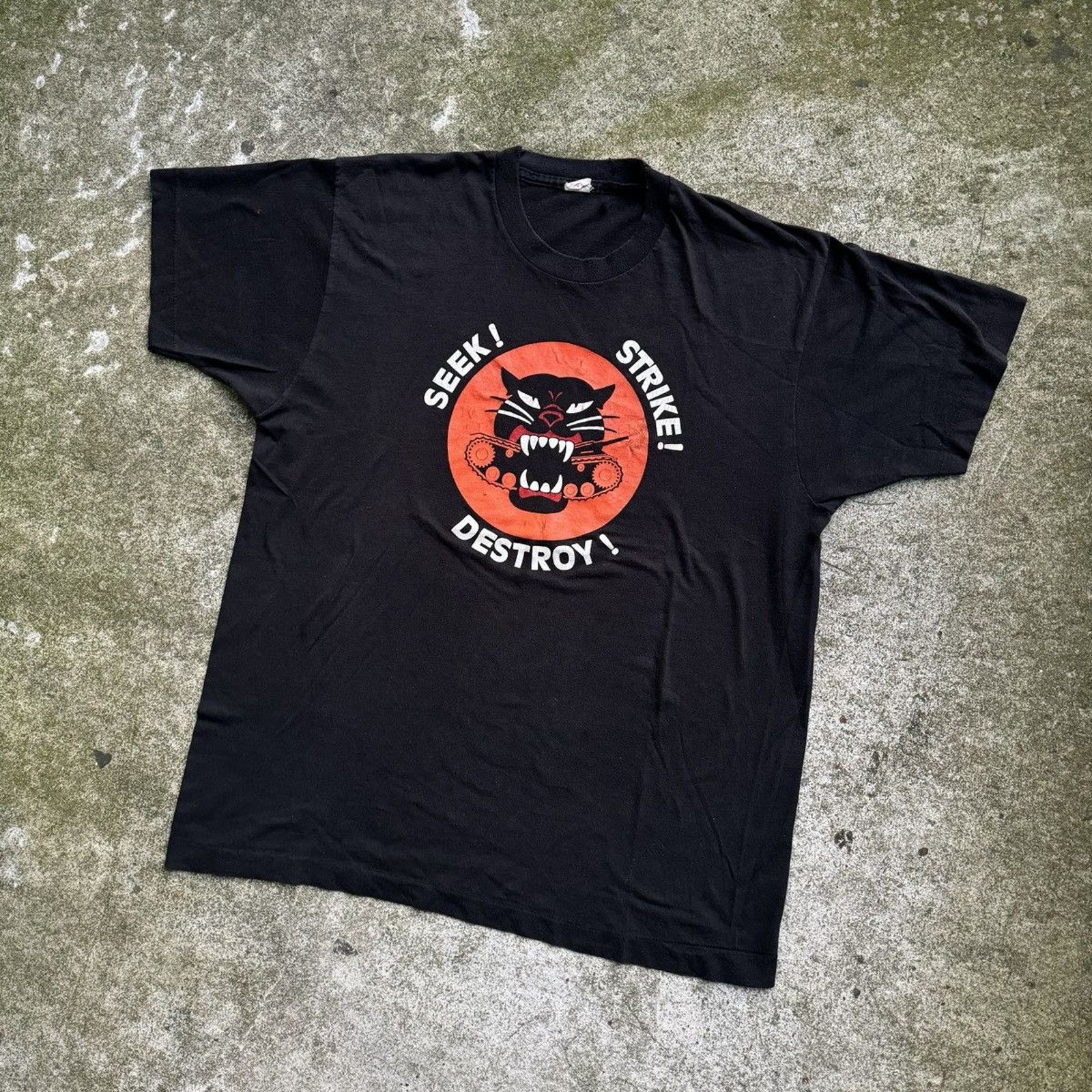 Vintage 80s Seek Strike Destroy Black Cat M18 Shirt Faded ERD Grunge Size US L / EU 52-54 / 3 - 2 Thumbnail