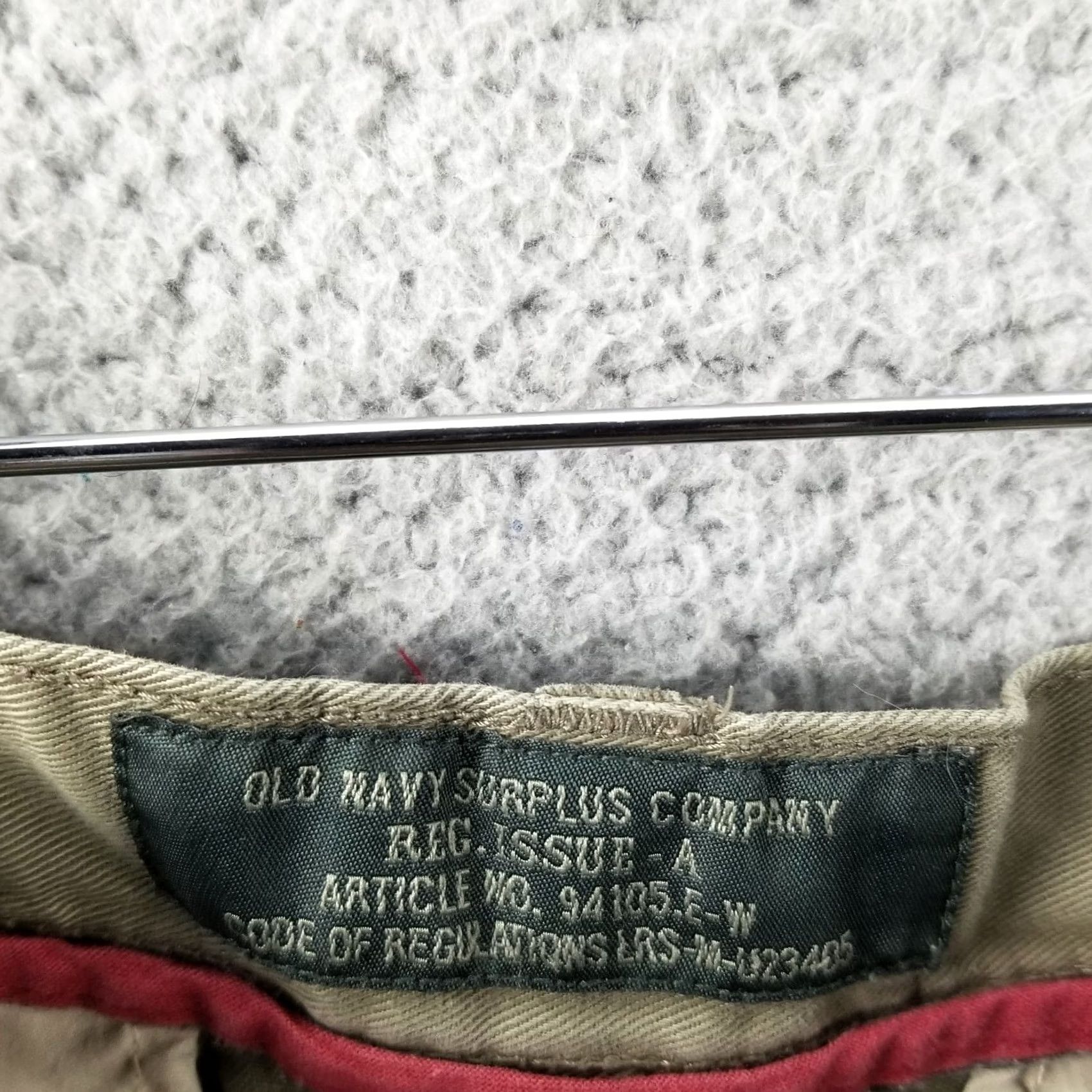 Old Navy Old Navy Surplus Cargo Shorts Mens 31 Brown Khaki Beige Cargo Army Casual Mens Shorts 31 Size US 31 - 6 Thumbnail