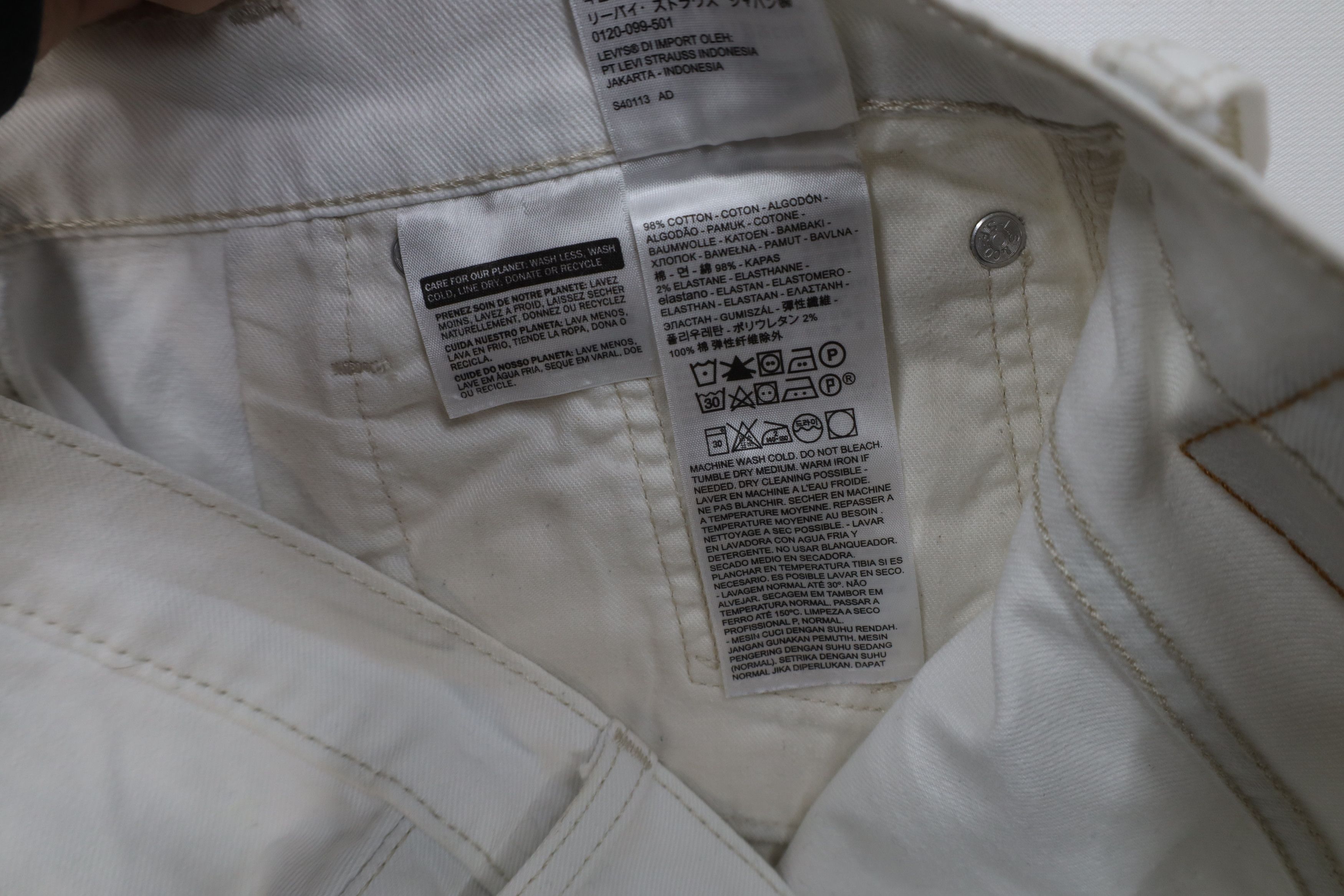 Levi's × Vintage Vintage Y2K Levis 569 Fit Denim Jean Shorts Jorts White Size US 30 / EU 46 - 8 Thumbnail