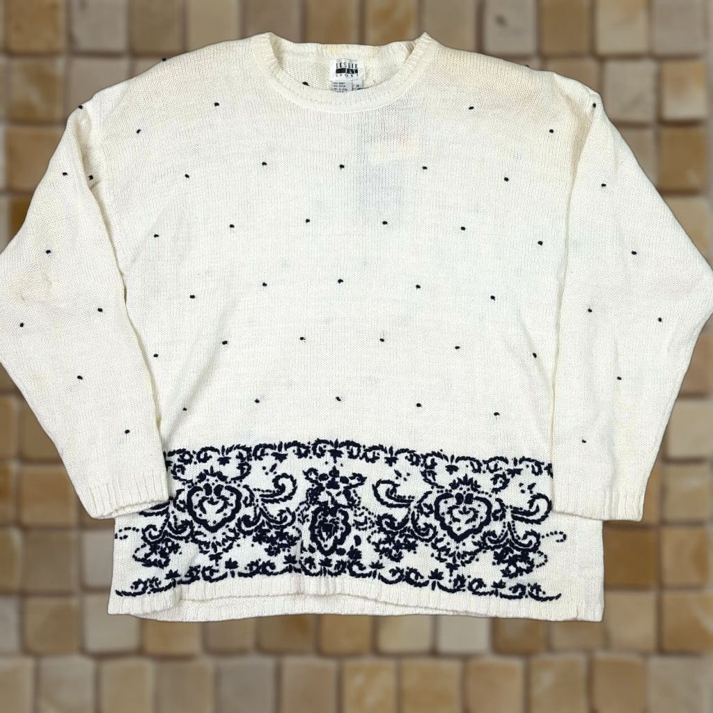 Vintage VINTAGE Leslie Fay Ramie Blend Embellished Womens Size M Knit White Pullover Sweater Size M / US 6-8 / IT 42-44 - 1 Thumbnail