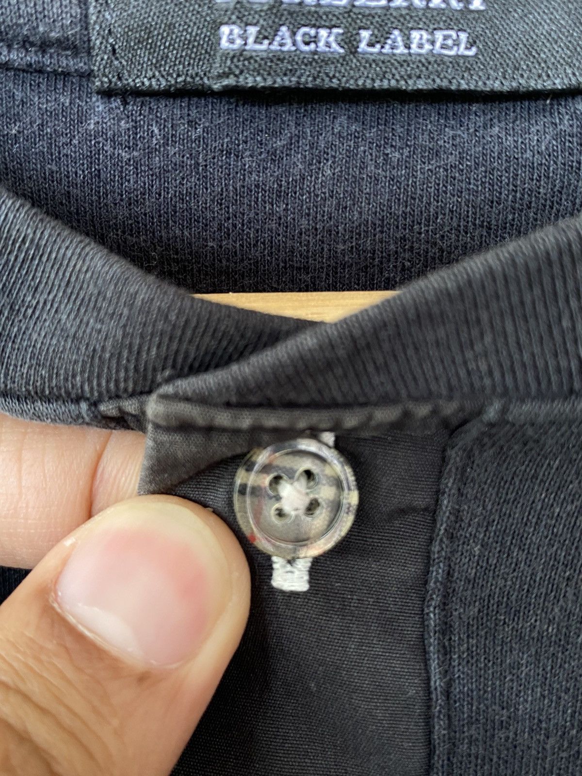 Vintage Vintage Burberry Black Label Button Tees Size US S / EU 44-46 / 1 - 9 Thumbnail